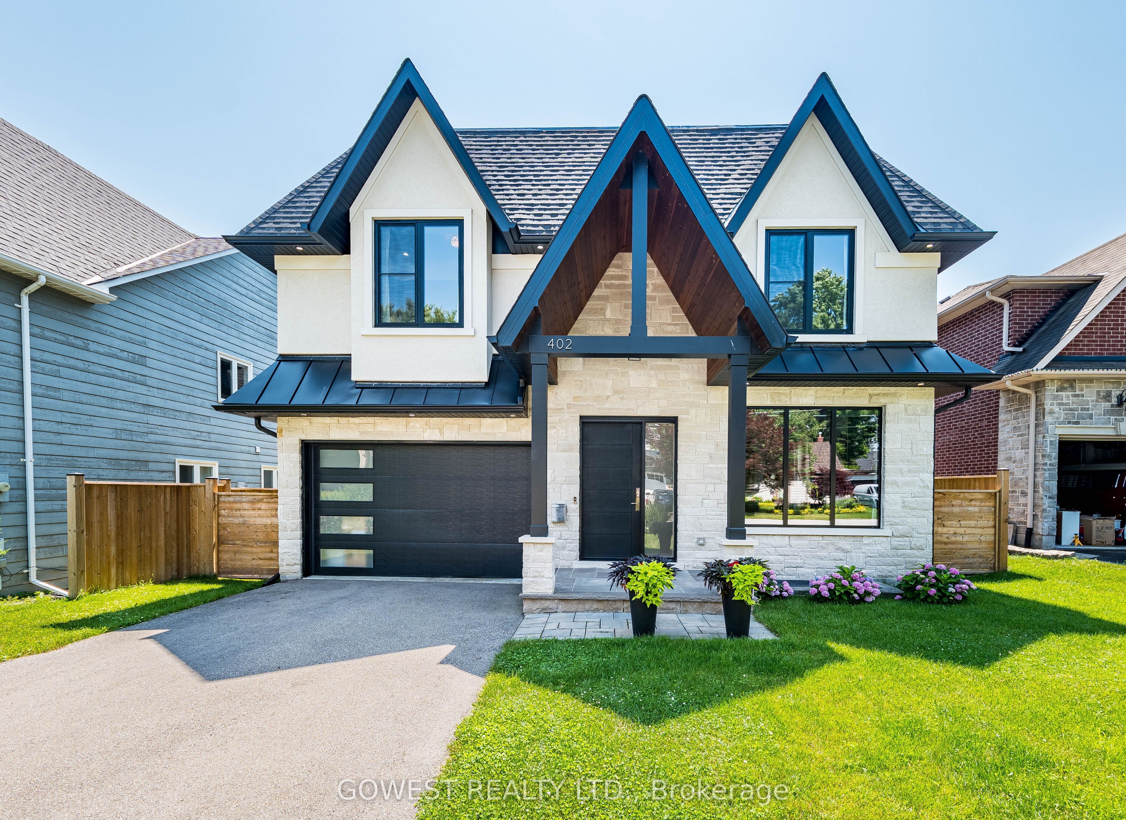 402 Niar Avenue, Mississauga, ON L5G 1W3 photo 4