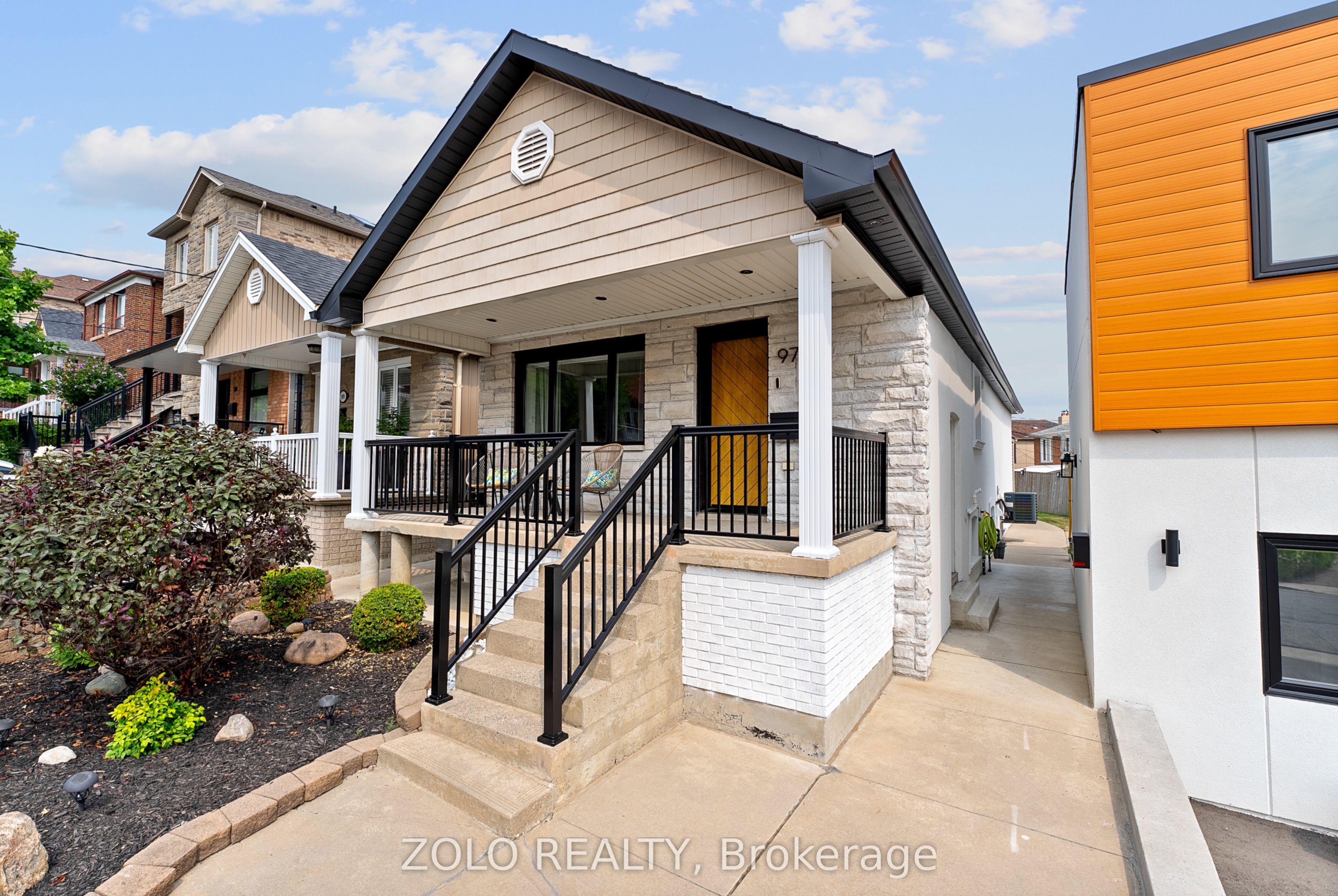 97 Ennerdale Road, Toronto, ON M6E 4C7 photo 2