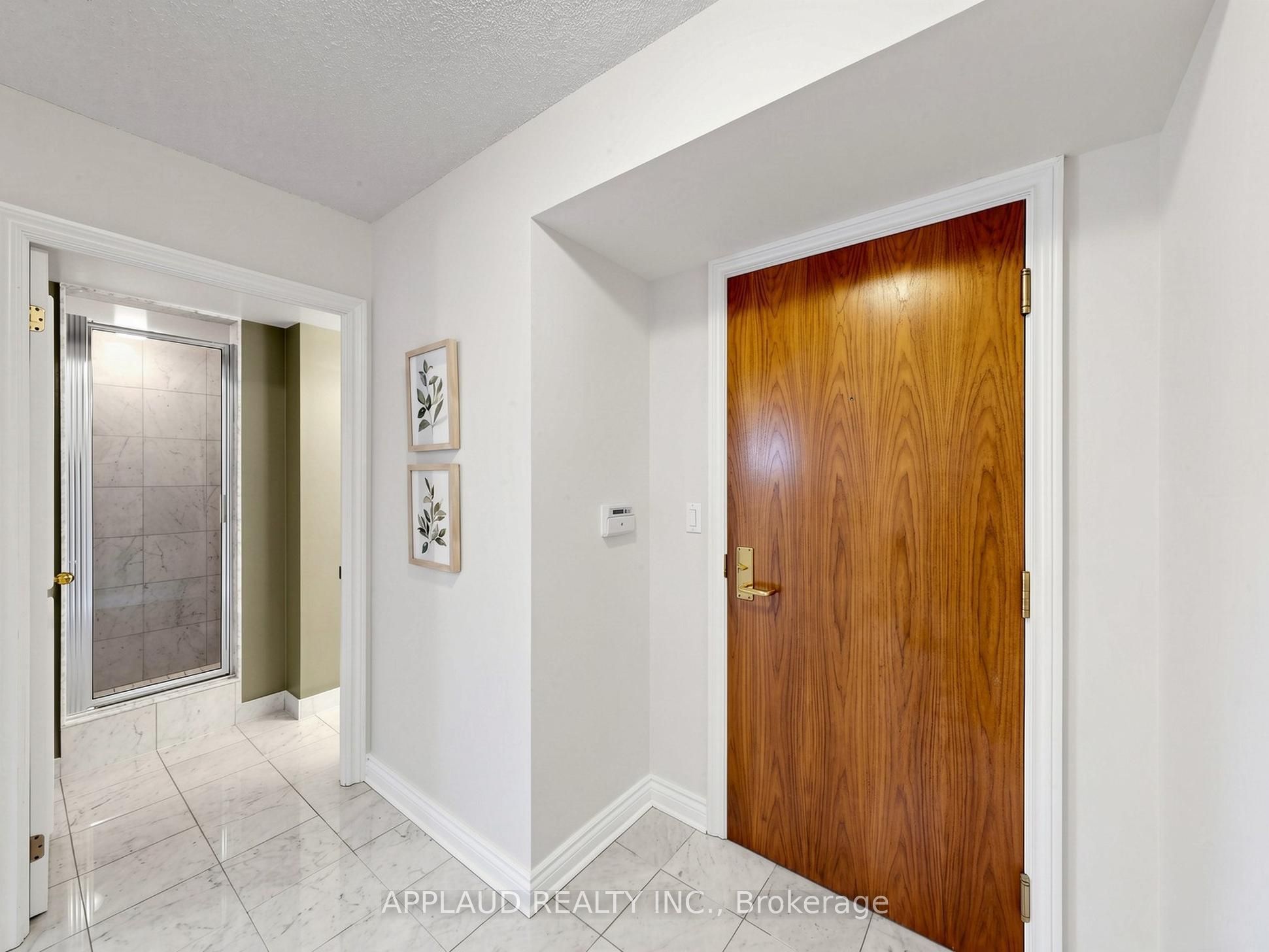1 Palace Pier Court 2604, Toronto, ON M8V 3W9 photo 4