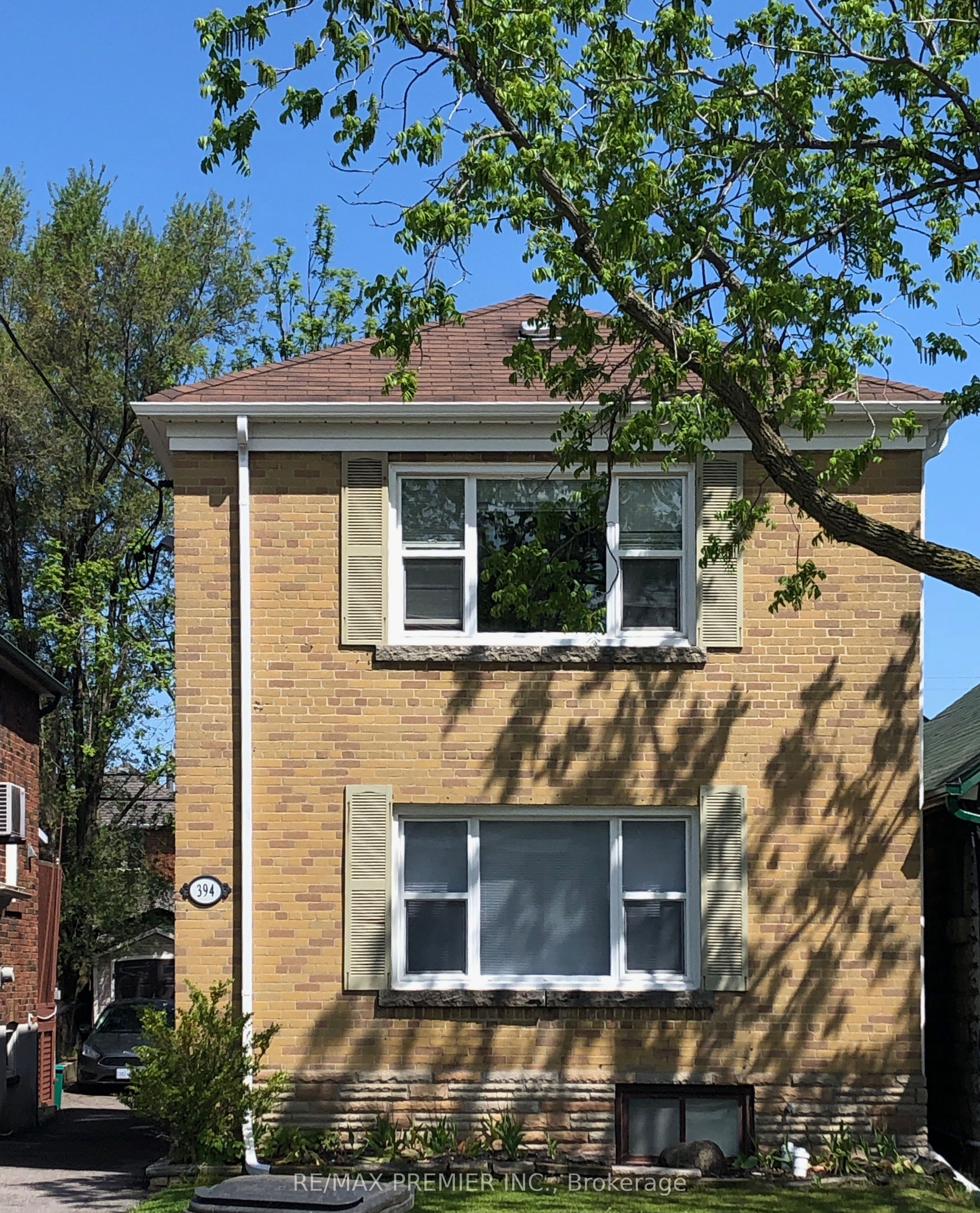 394 Whitmore Avenue Main, Toronto, ON M6E 2N4