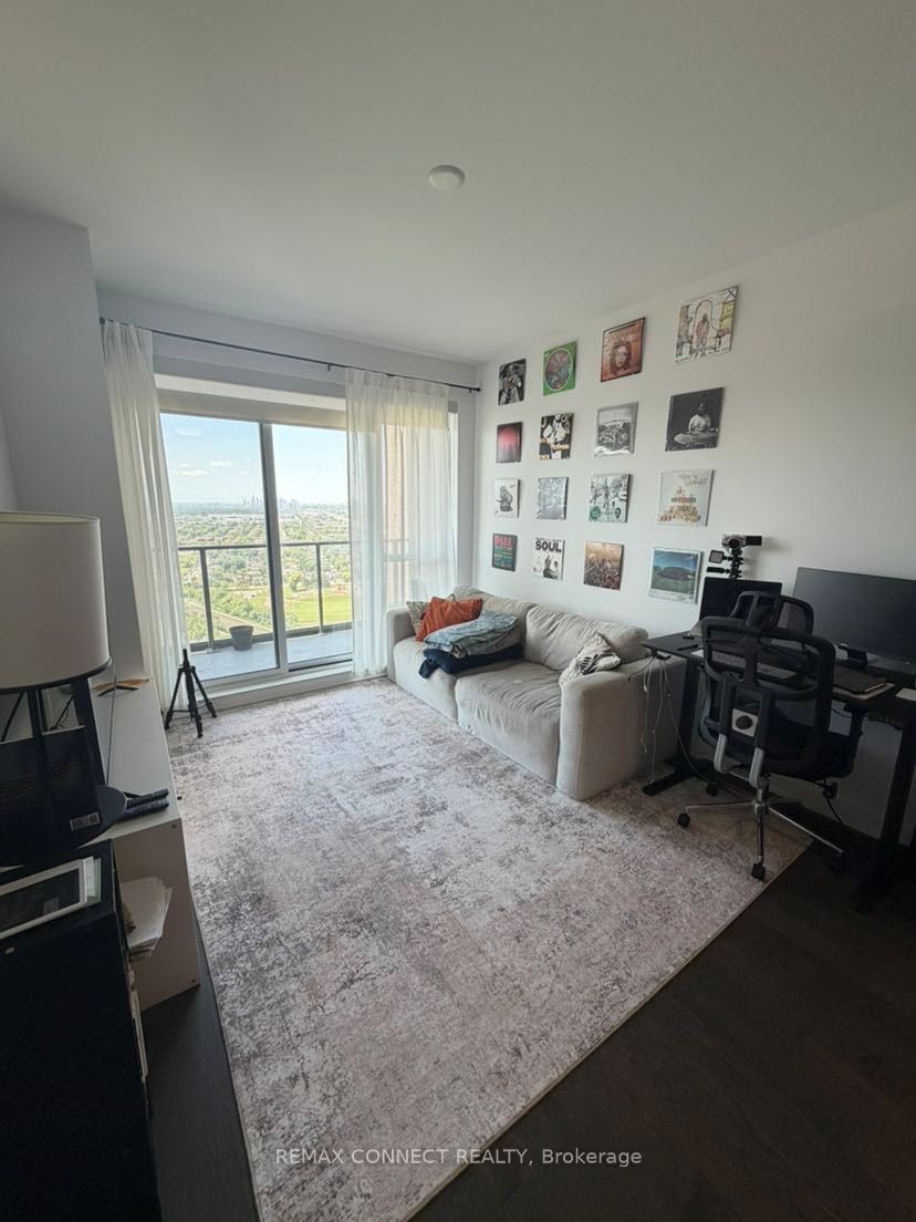 36 Park Lawn Road 4, Toronto, ON M8Y 3H8 photo 4