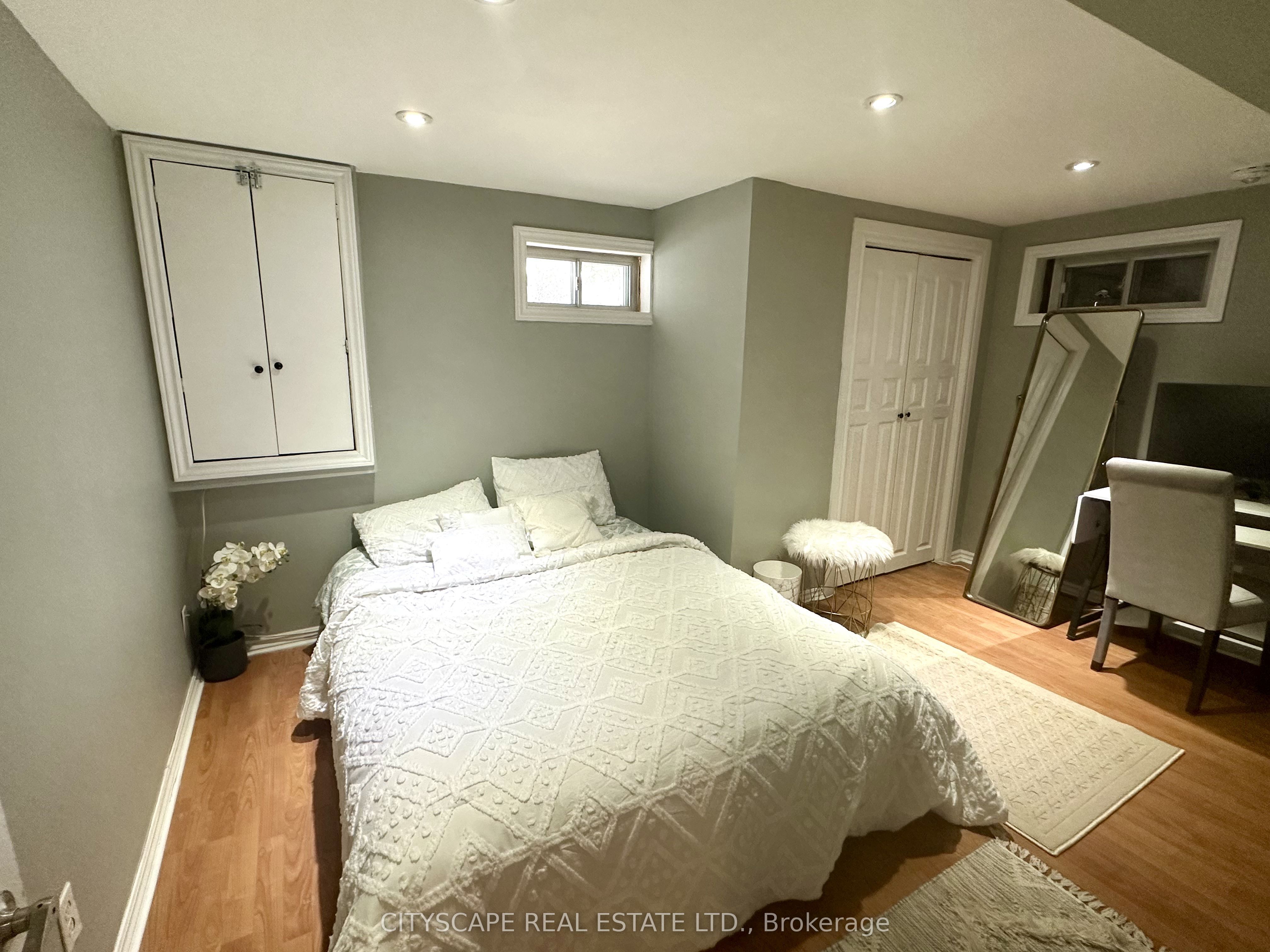 116 Rexway Drive E, Halton Hills, ON L7G 1R6 photo 5