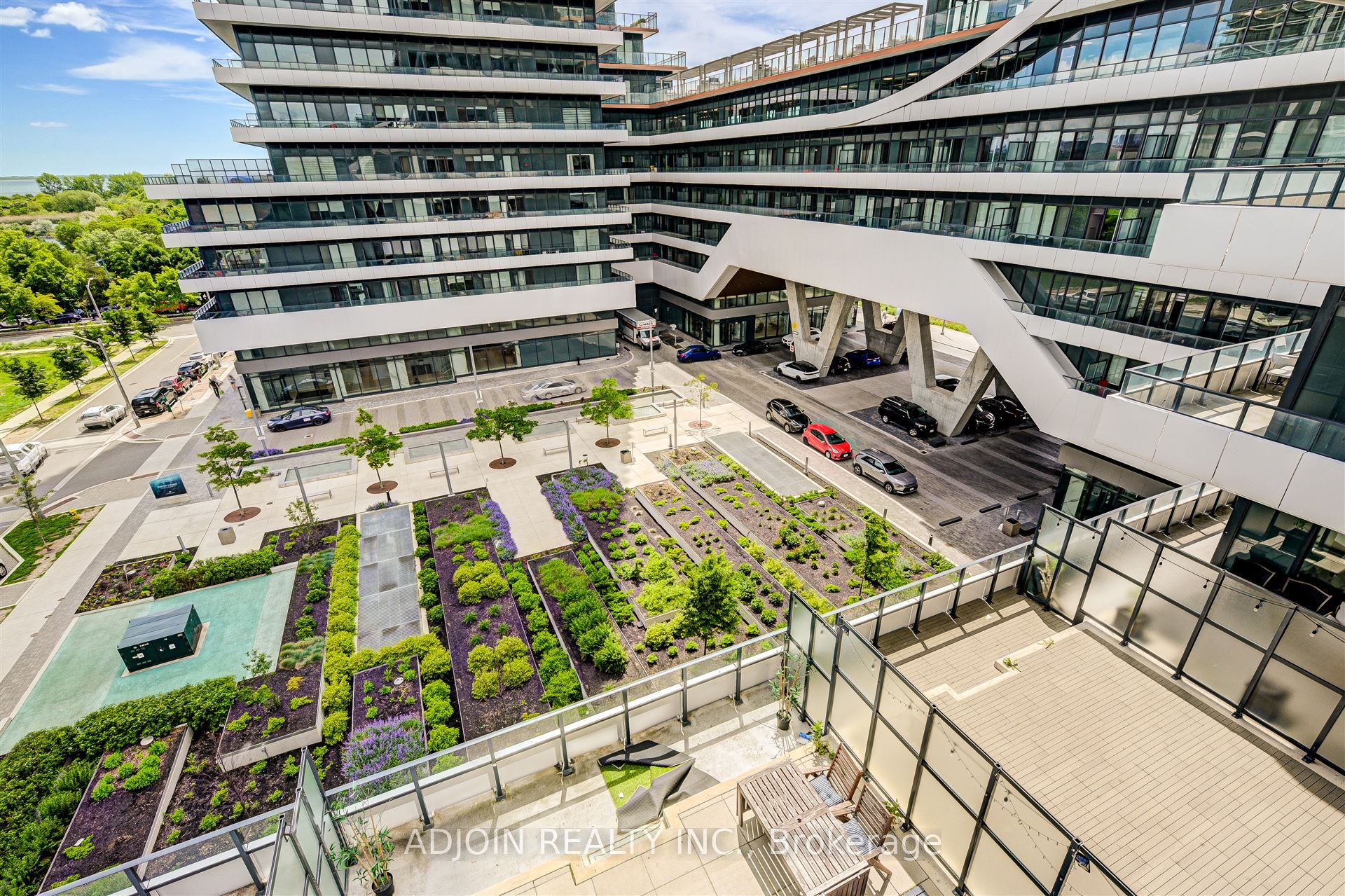 30 Shore Breeze Drive 434, Toronto, ON M8V 0J1 photo 4
