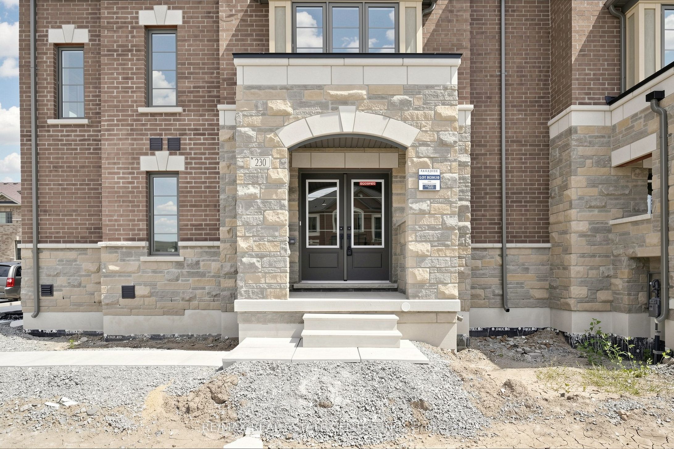 230 Fireweed Gate, Milton, ON L9E 2B7 photo 3