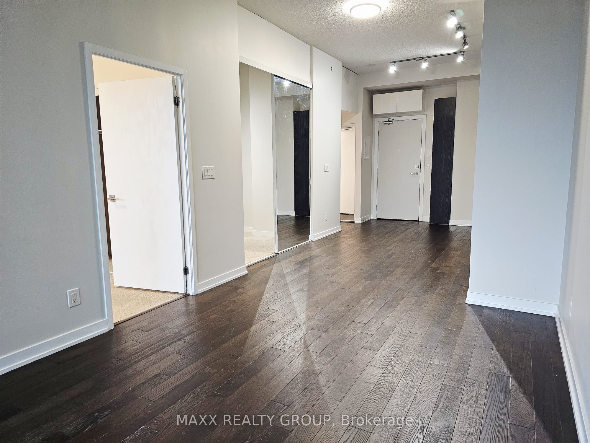 4011 BRICKSTONE Mews 608, Mississauga, ON L5B 0J7 photo 4