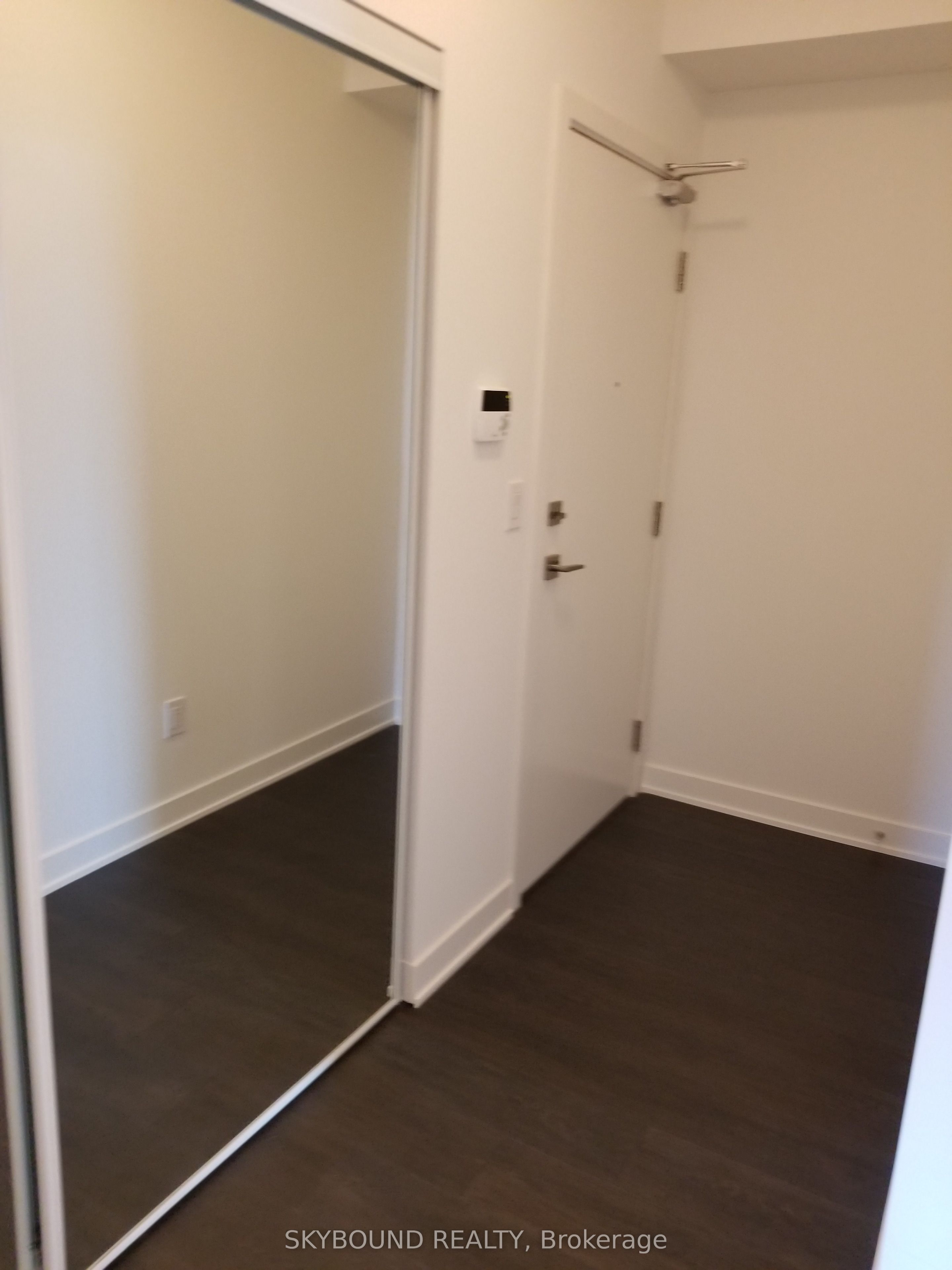 4633 Glen Erin Drive 1503, Mississauga, ON L5M 4G3 photo 2