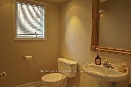 5088 Forestwalk Circle, Mississauga, ON L4Z 4A2 photo 3