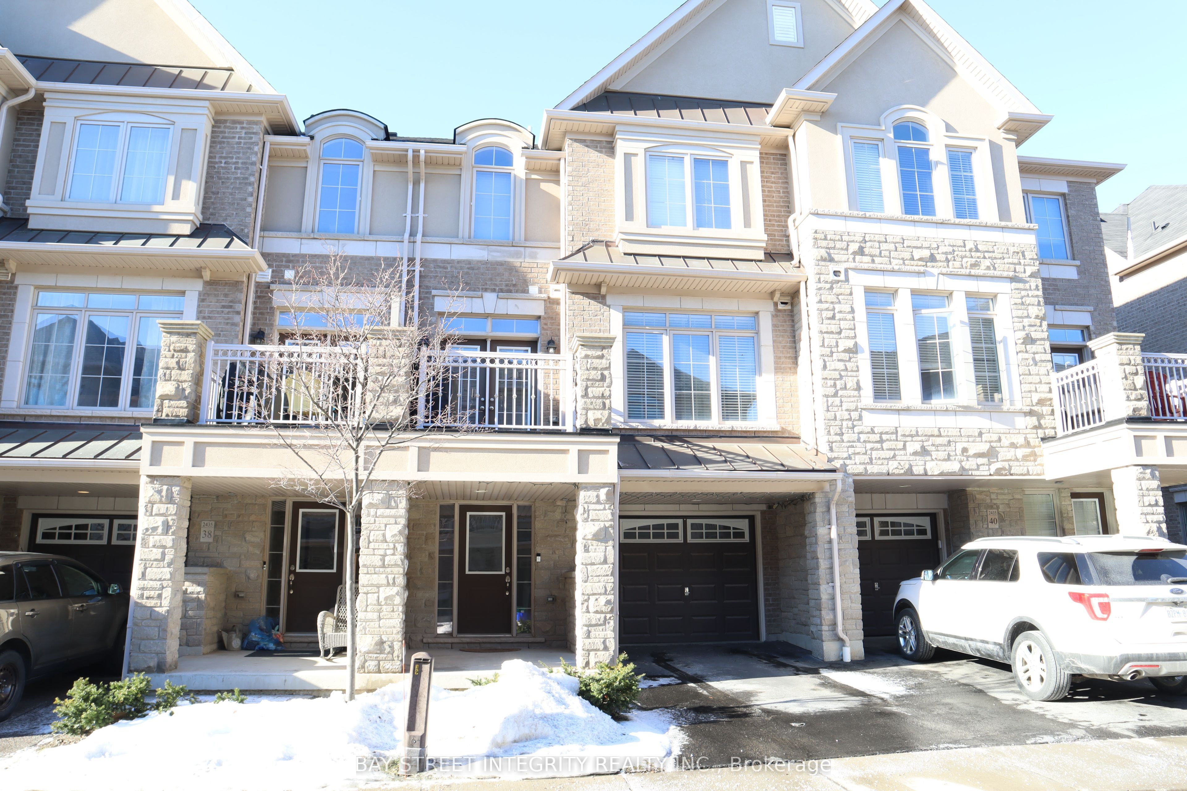 2435 Greenwich Drive 39, Oakville, ON L6M 0S4