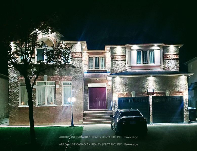 562 Feathergrass Crescent Basement - 2 Bedroom, Mississauga, ON L4Z 3Y5