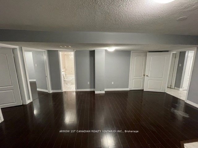 562 Feathergrass Crescent Basement - 2 Bedroom, Mississauga, ON L4Z 3Y5 photo 3