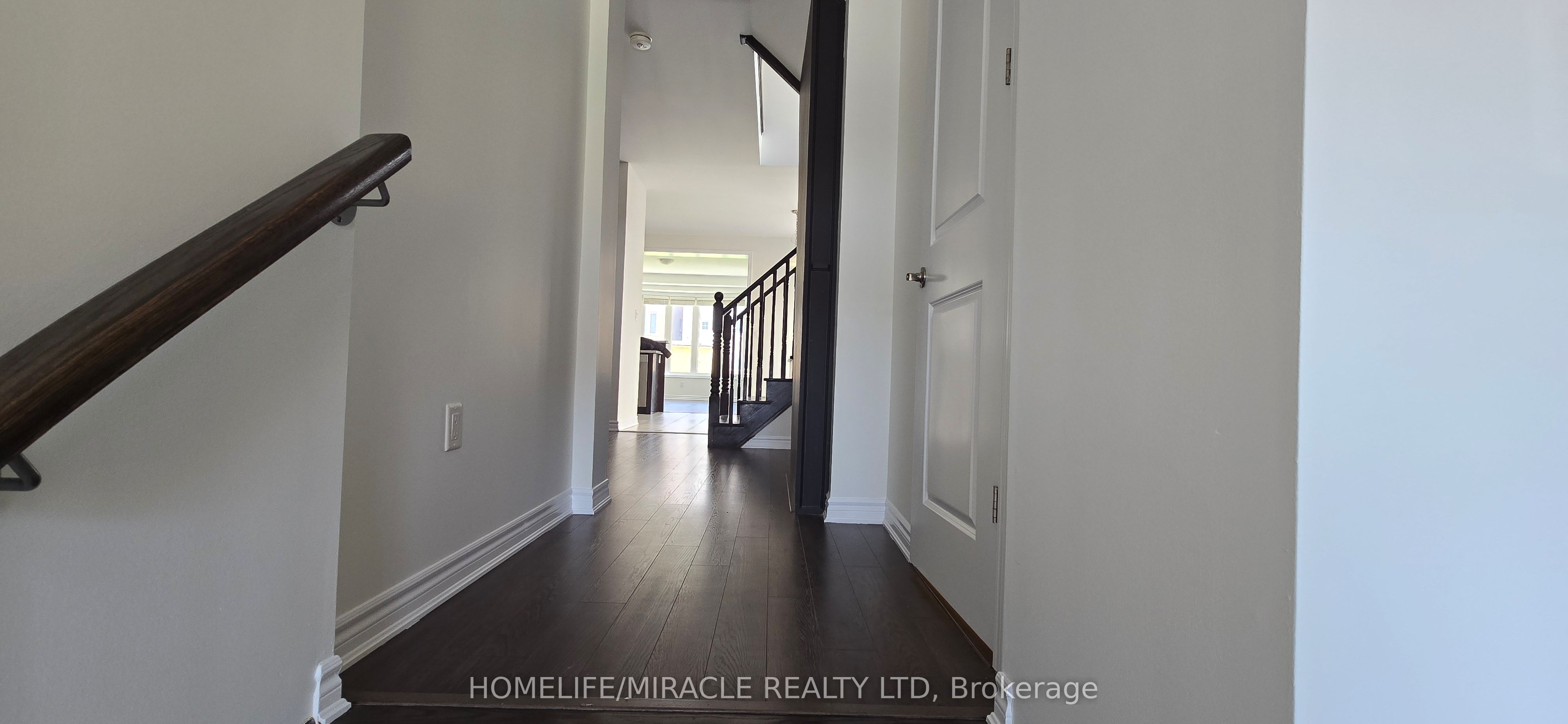 25 Phyllis Drive, Caledon, ON L7C 4E3 photo 4