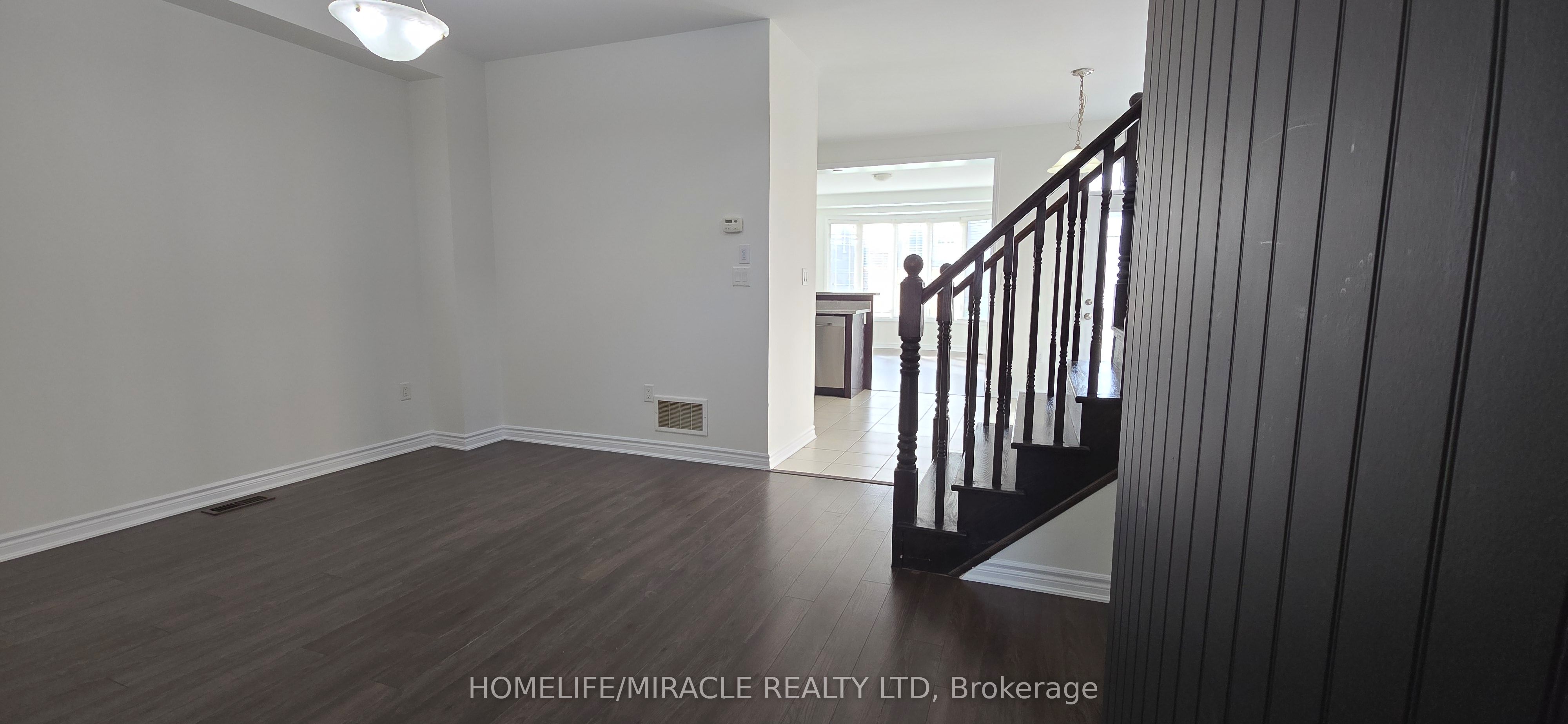 25 Phyllis Drive, Caledon, ON L7C 4E3 photo 5