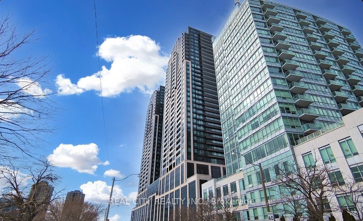 1926 Lakeshore Boulevard W 2715, Toronto, ON M6S 0B1