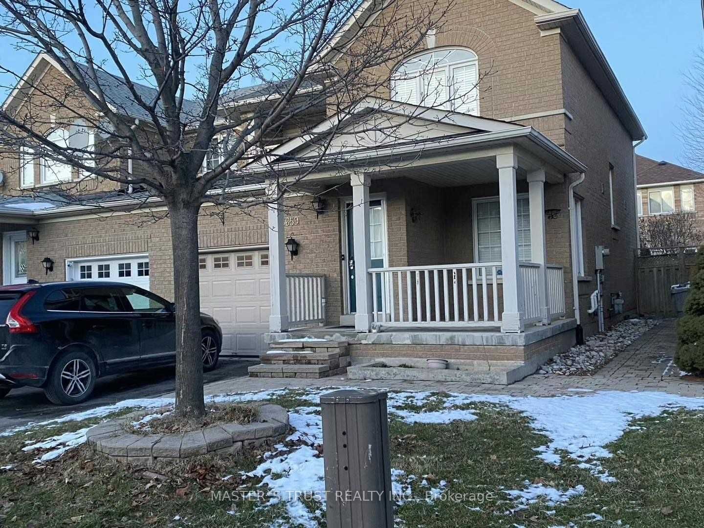 5659 Dolmite Heights, Mississauga, ON L5M 7B5