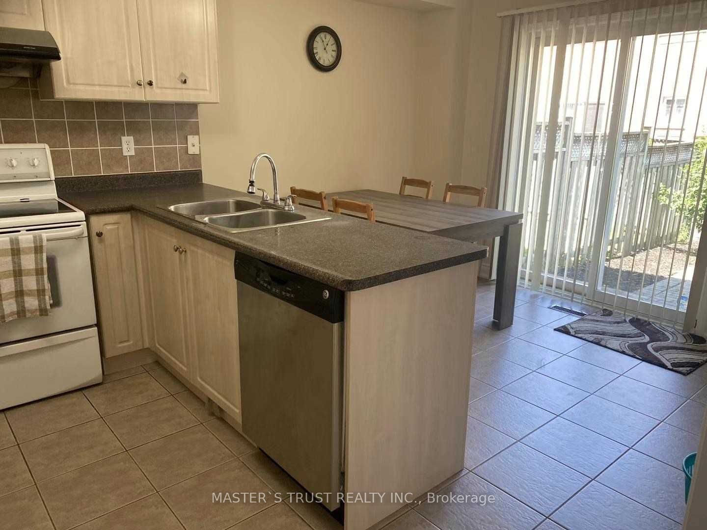 5659 Dolmite Heights, Mississauga, ON L5M 7B5 photo 4