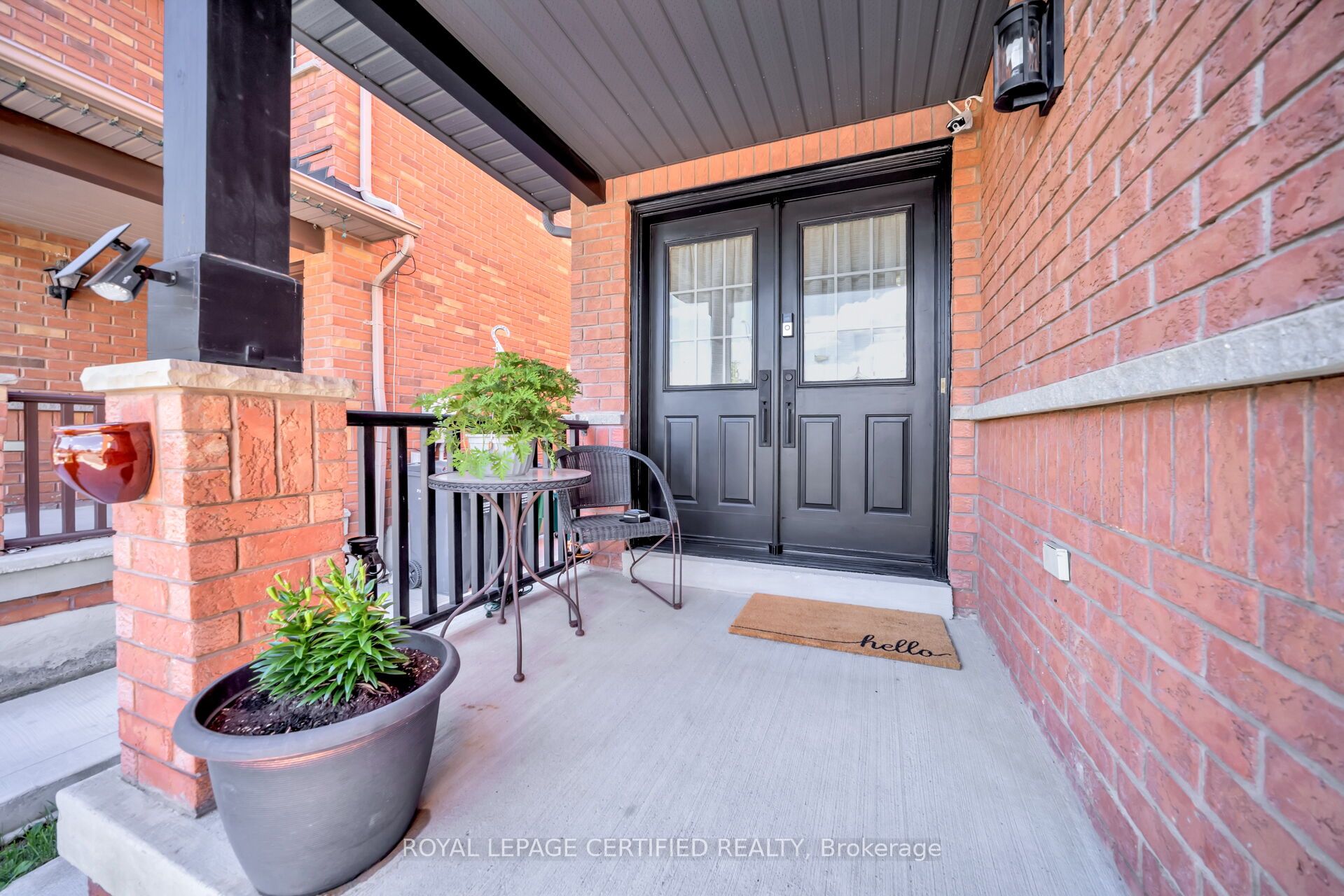 70 Vintage Gate, Brampton, ON L6X 5C2 photo 5