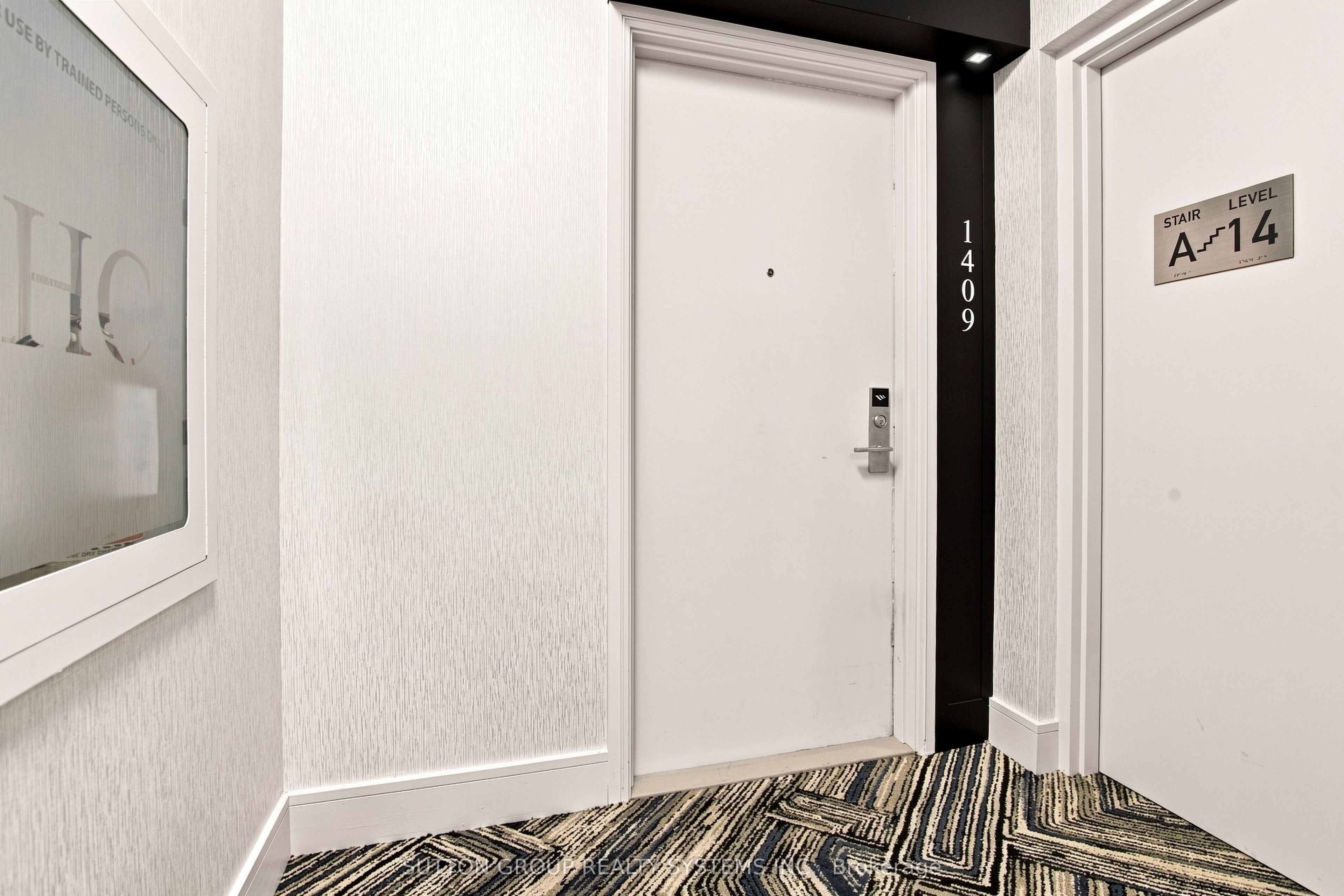 80 Marine Parade Drive 1409, Toronto, ON M8V 0A3 photo 3