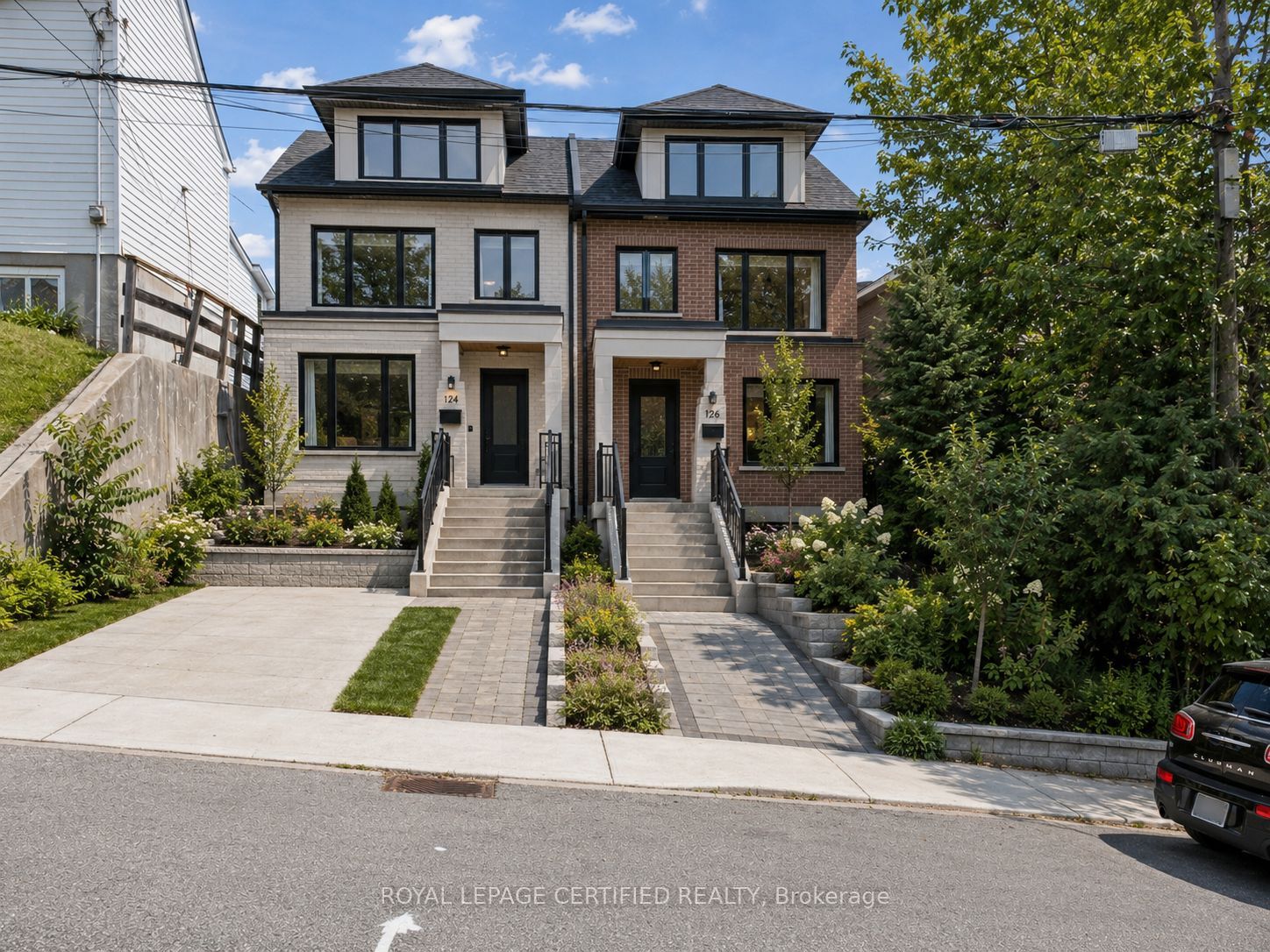 33 Donald Avenue, Toronto, ON M6M 1J9