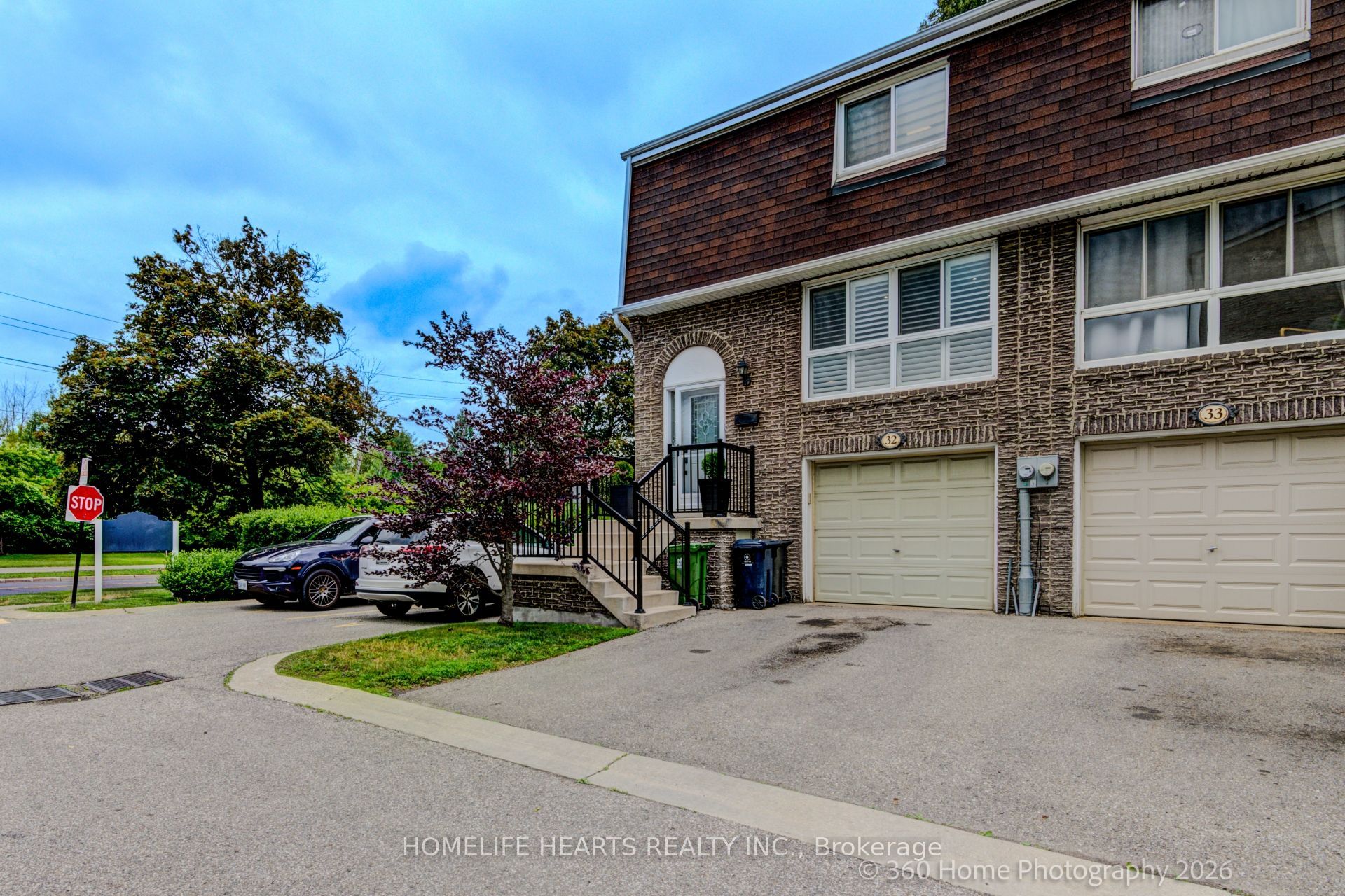 625 Rathburn Road 32, Toronto, ON M9C 3T5 photo 2