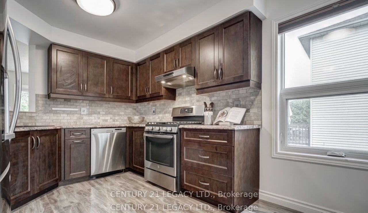 339 Lewis Drive W Upper, Orangeville, ON L9W 4P8 photo 4