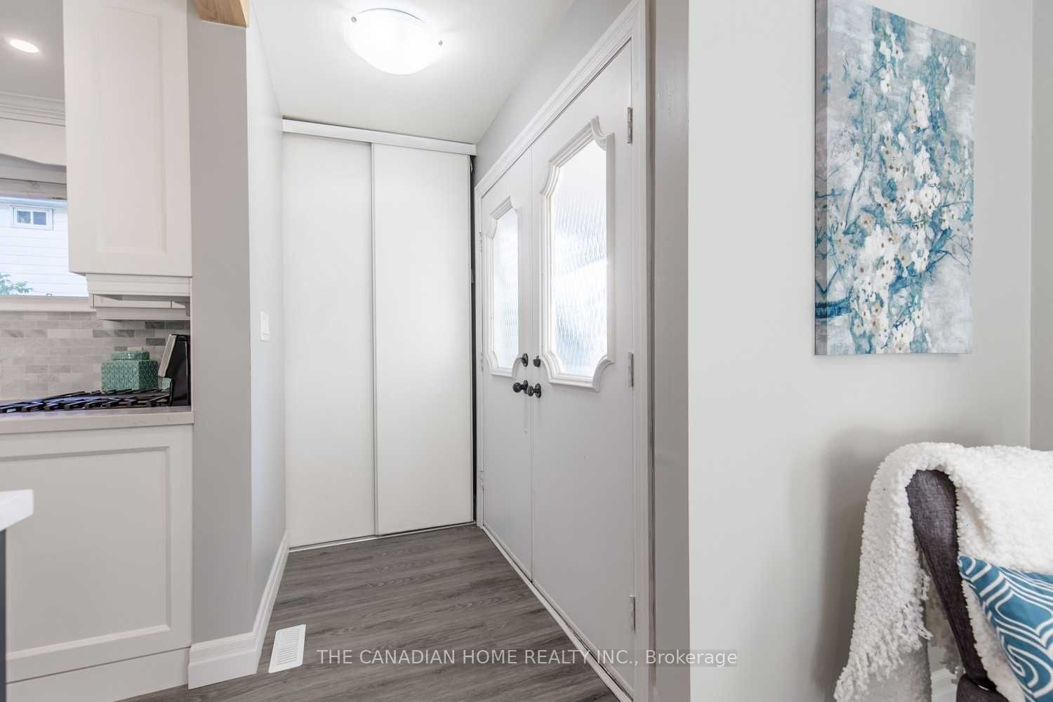 4 Barkwood Court Basement, Brampton, ON L6V 2C3 photo 2