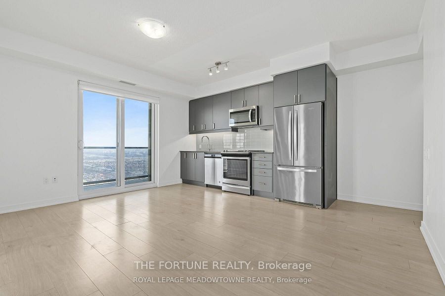 8 Nahani Way N 3101, Mississauga, ON L4Z 0C6 photo 4
