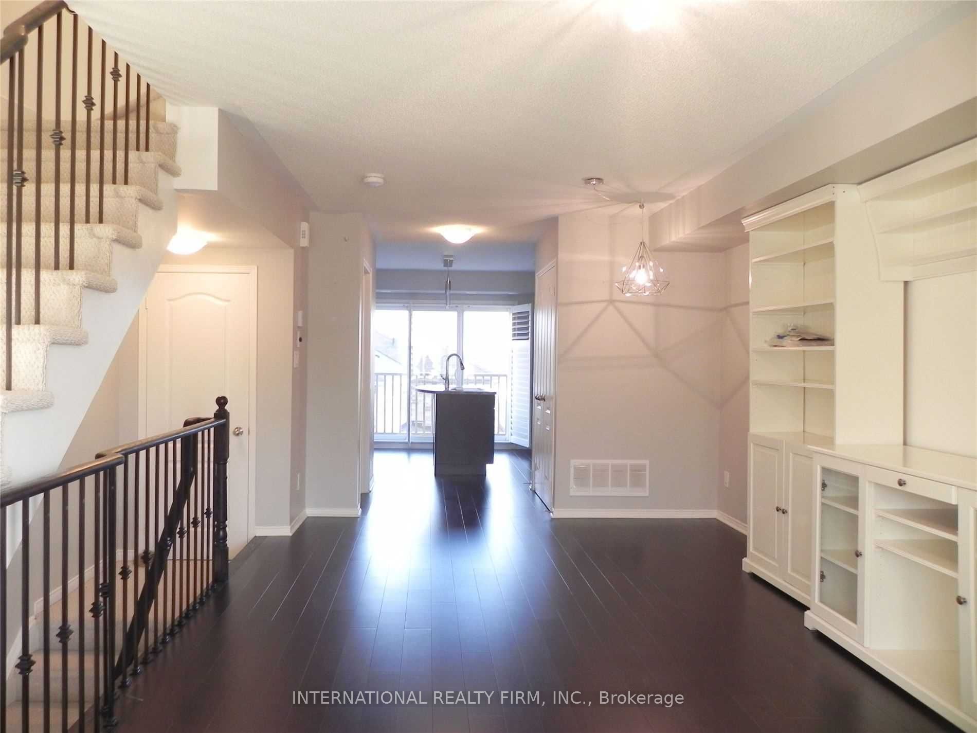 5615 Oscar Peterson Boulevard 6, Mississauga, ON L5M 0T2 photo 3