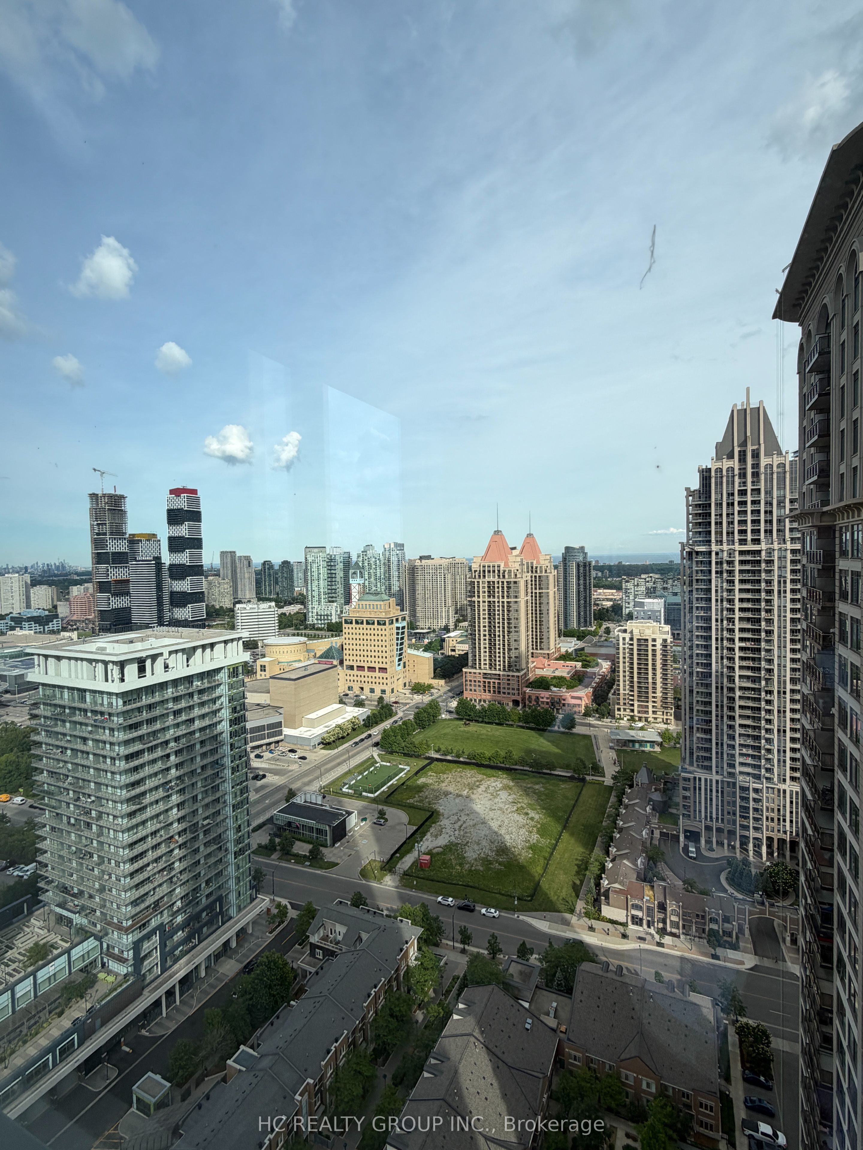 395 Square One Drive 3004, Mississauga, ON L5B 0P6 photo 4
