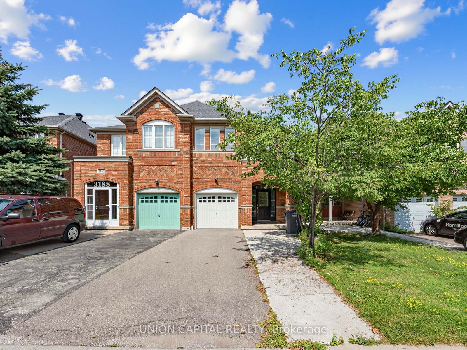 3186 Cabano Crescent, Mississauga, ON L5M 0C4 photo 2