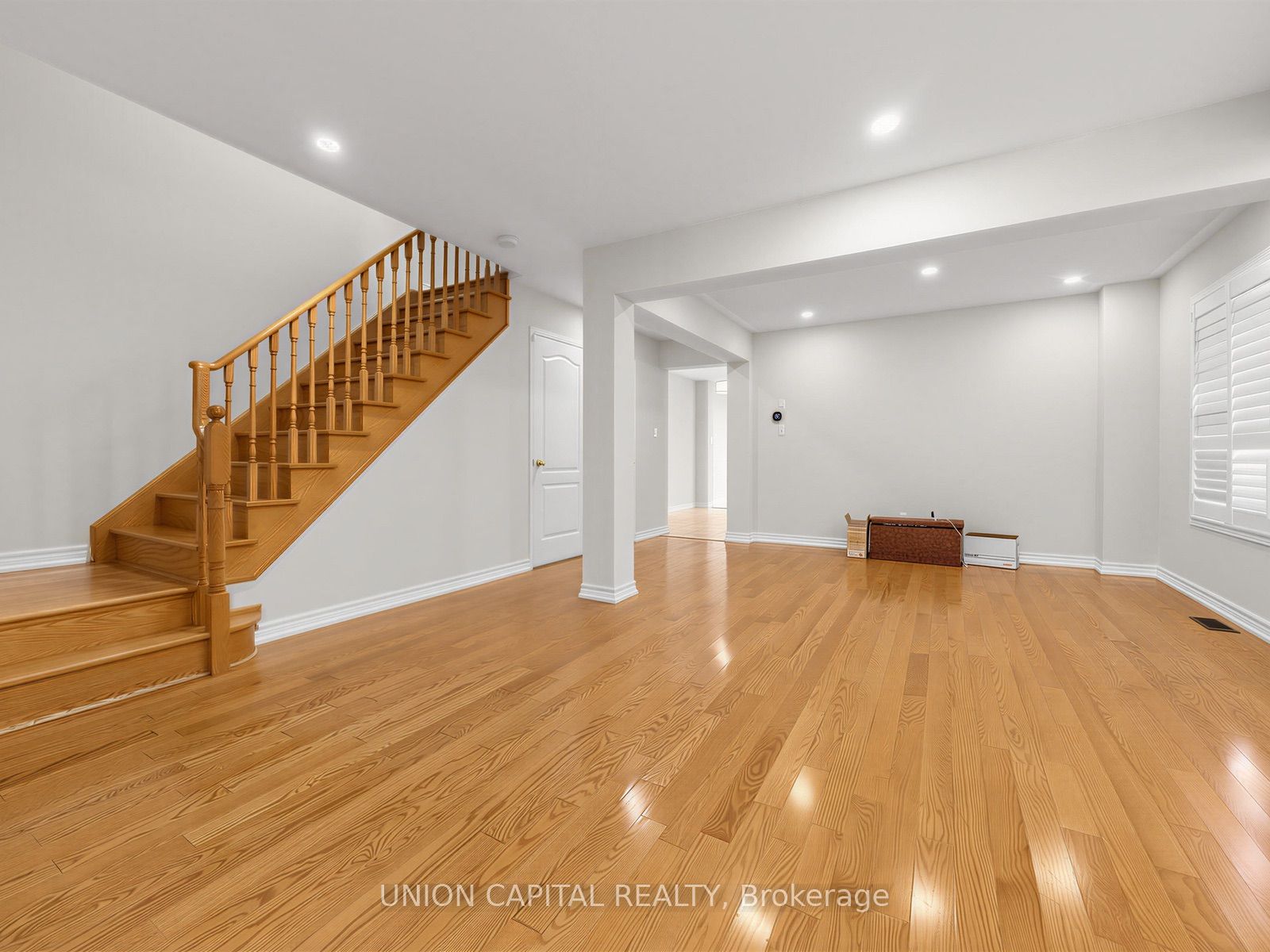 3186 Cabano Crescent, Mississauga, ON L5M 0C4 photo 3