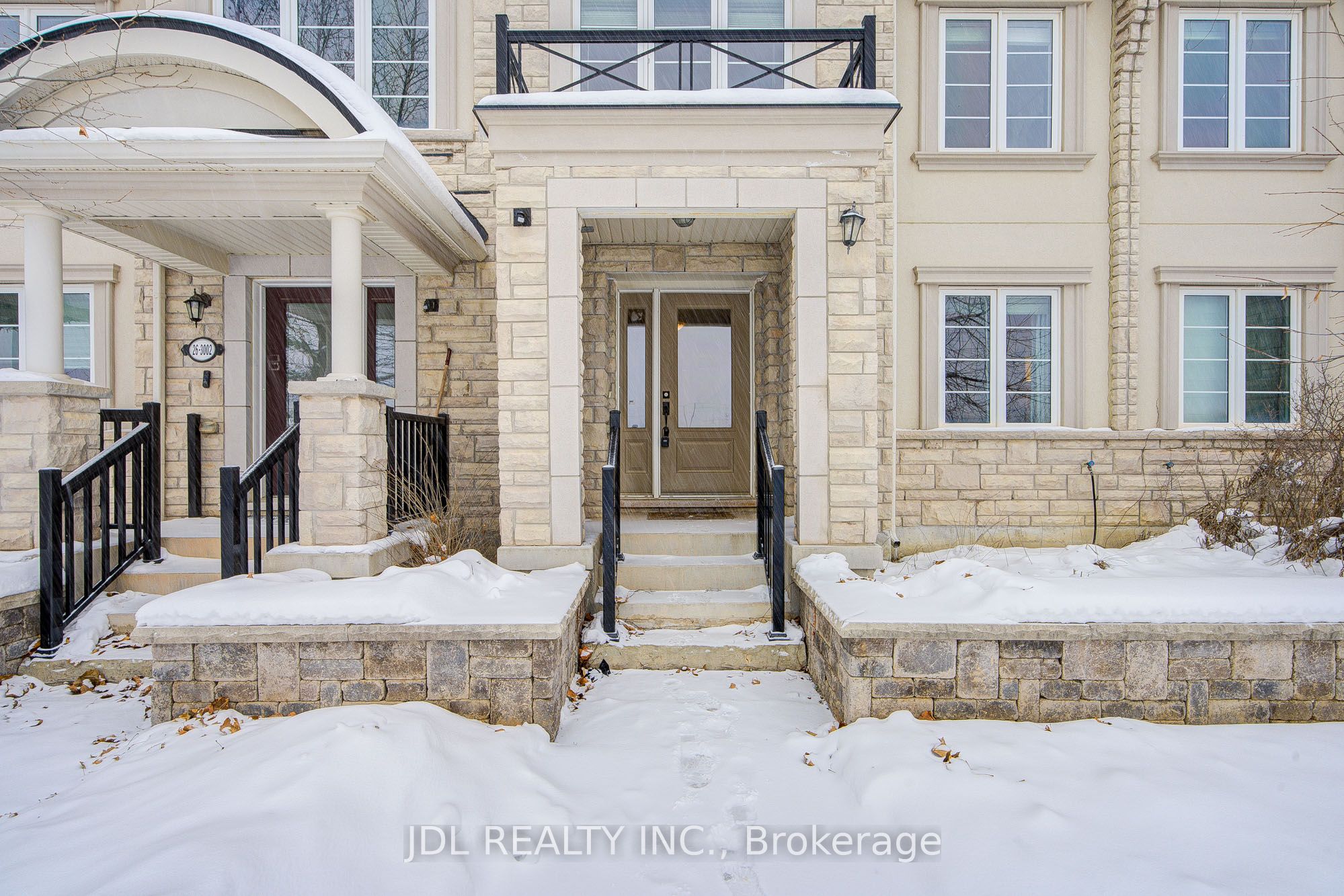 3002 Preserve Drive, Unit 25 Drive, Oakville, ON L6M 0V5 photo 2