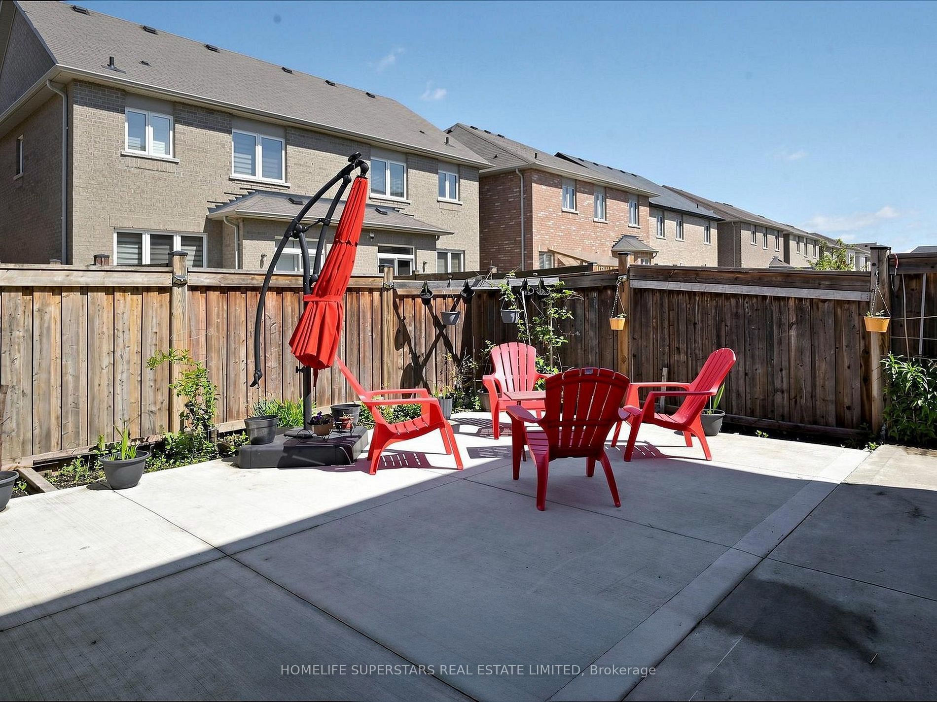22 Pentonville Road, Brampton, ON L6R 3R9 photo 3