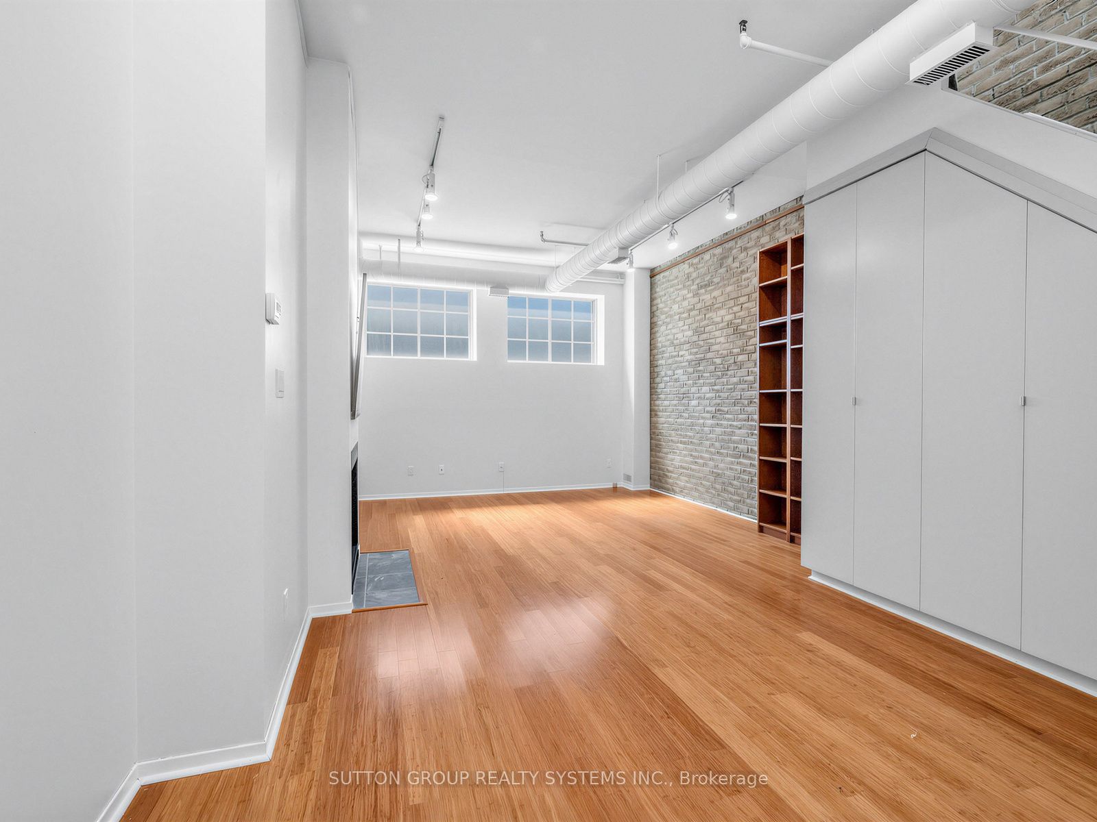 6 Bartlett Avenue W 5, Toronto, ON M6H 3E7 photo 5