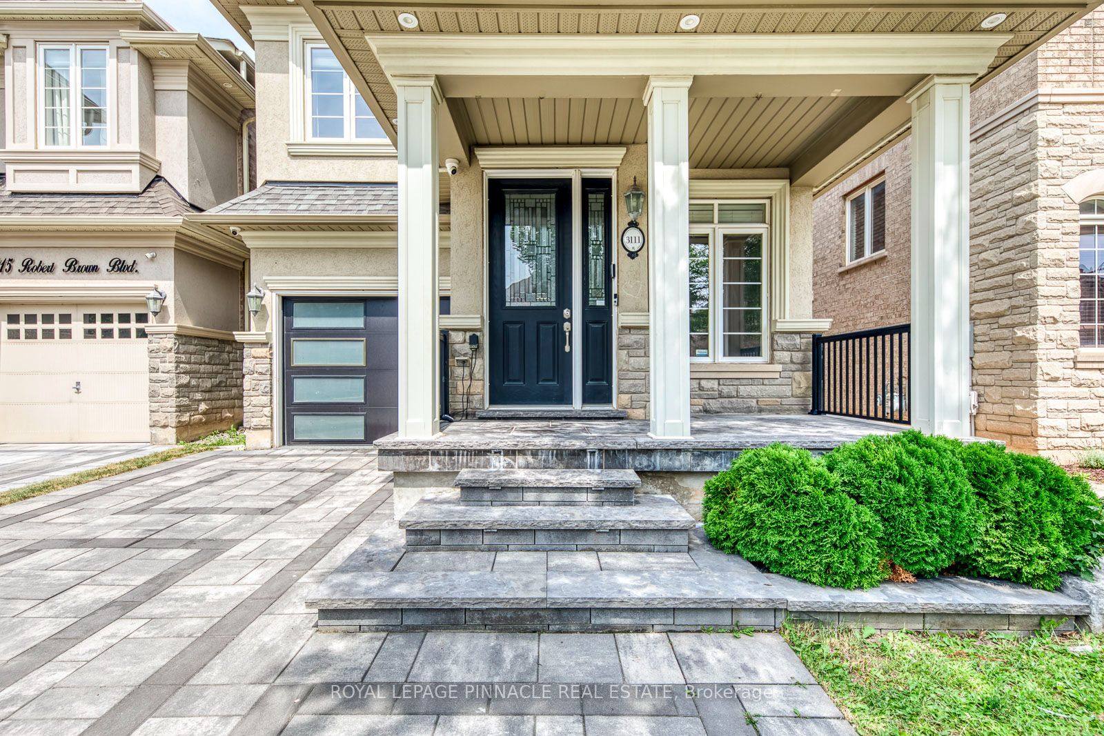 3111 Robert Brown Boulevard, Oakville, ON L6M 0P9 photo 3
