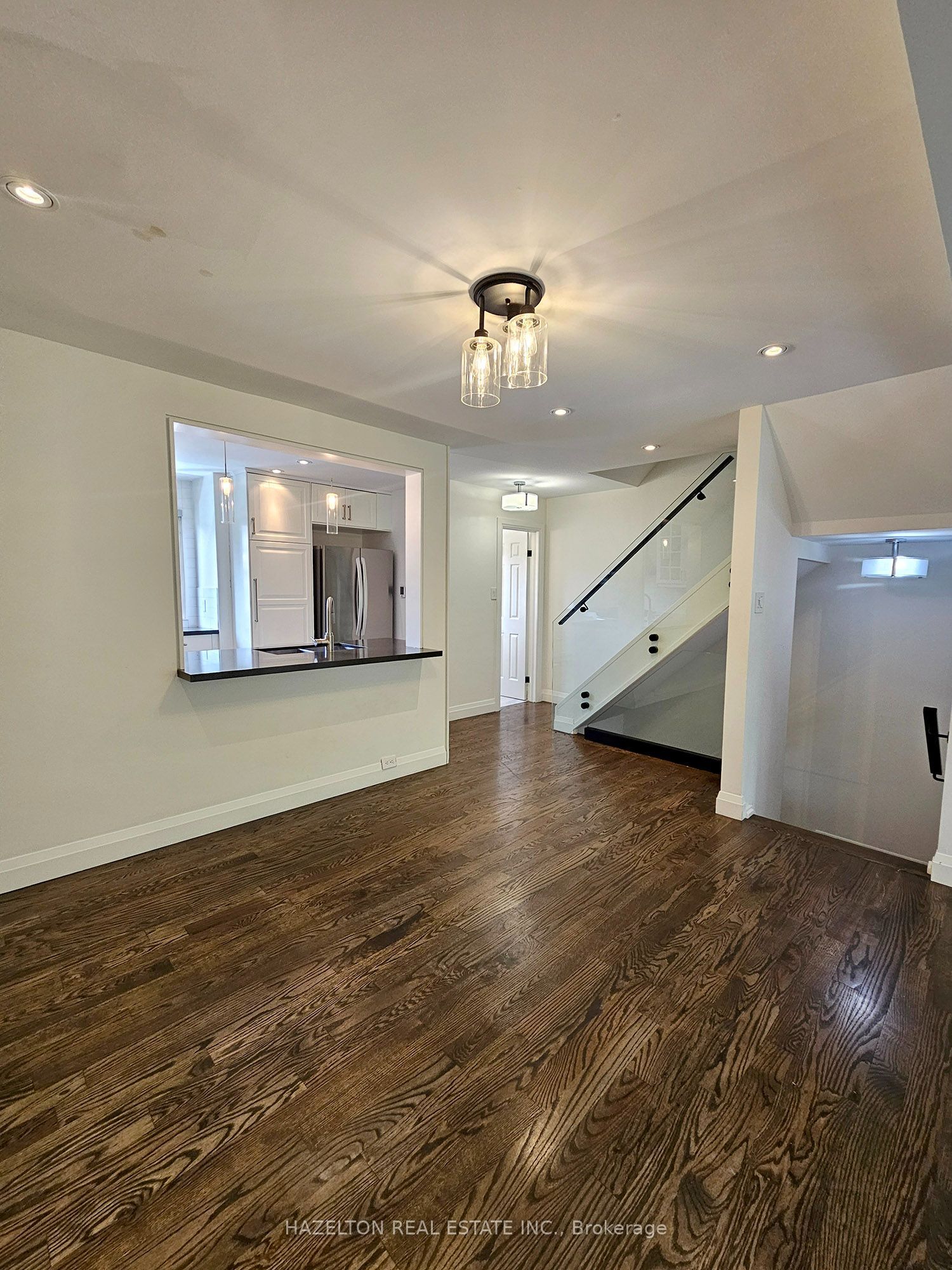 1080 Walden Circle 54, Mississauga, ON L5J 4J9 photo 2