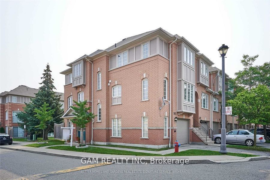 5030 Heatherleigh Avenue N 101, Mississauga, ON L5V 2G7