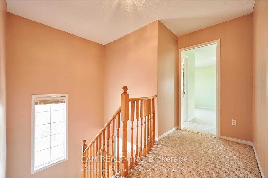 5030 Heatherleigh Avenue N 101, Mississauga, ON L5V 2G7 photo 5