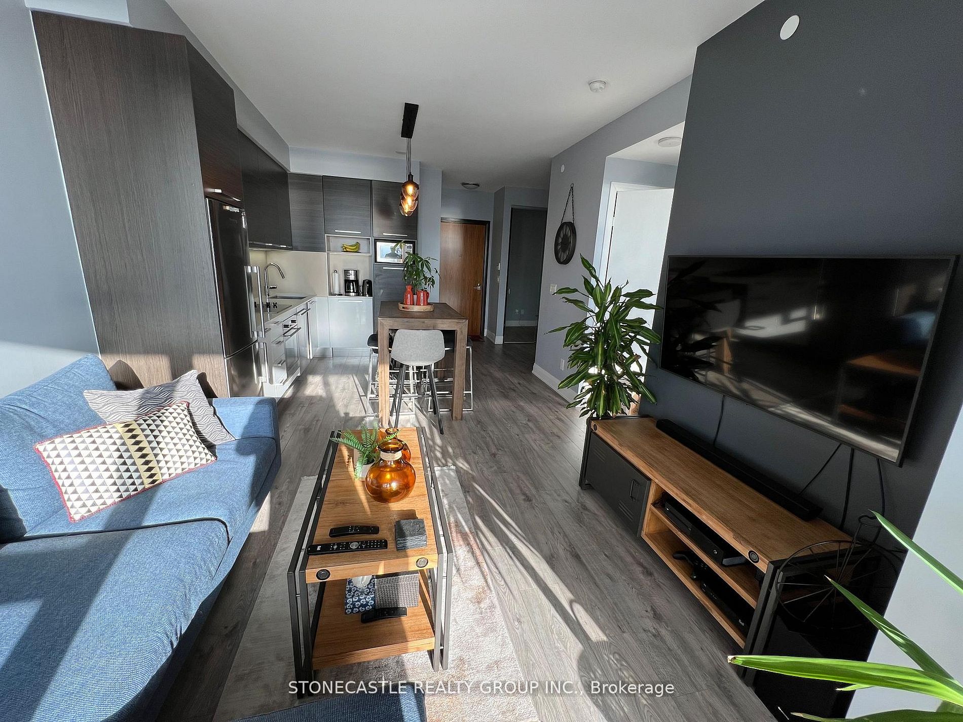 36 Park Lawn Road 2401, Toronto, ON M8V 0E5 photo 5