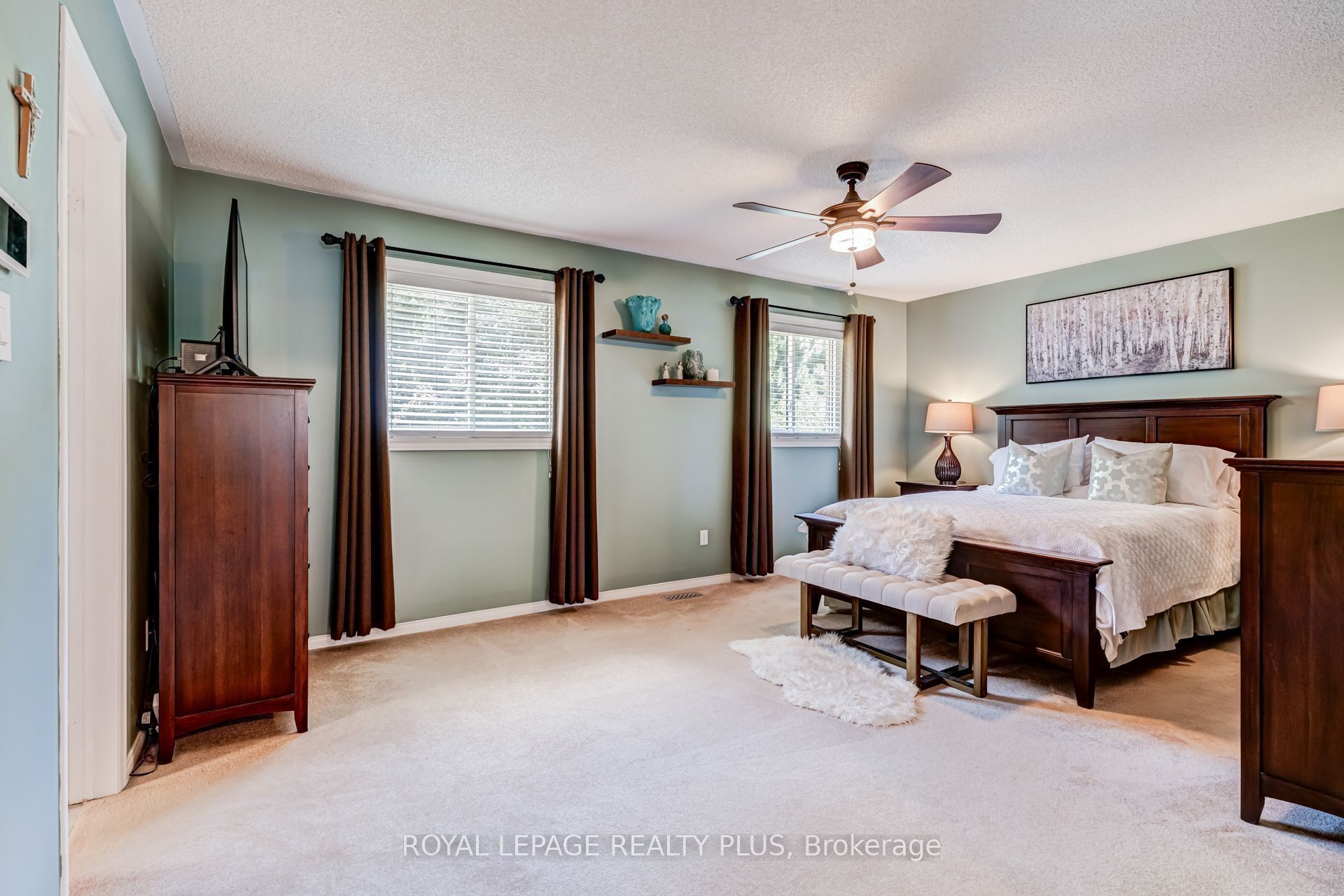 1459 Ravensmoor Crescent, Mississauga, ON L5M 3L4 photo 3