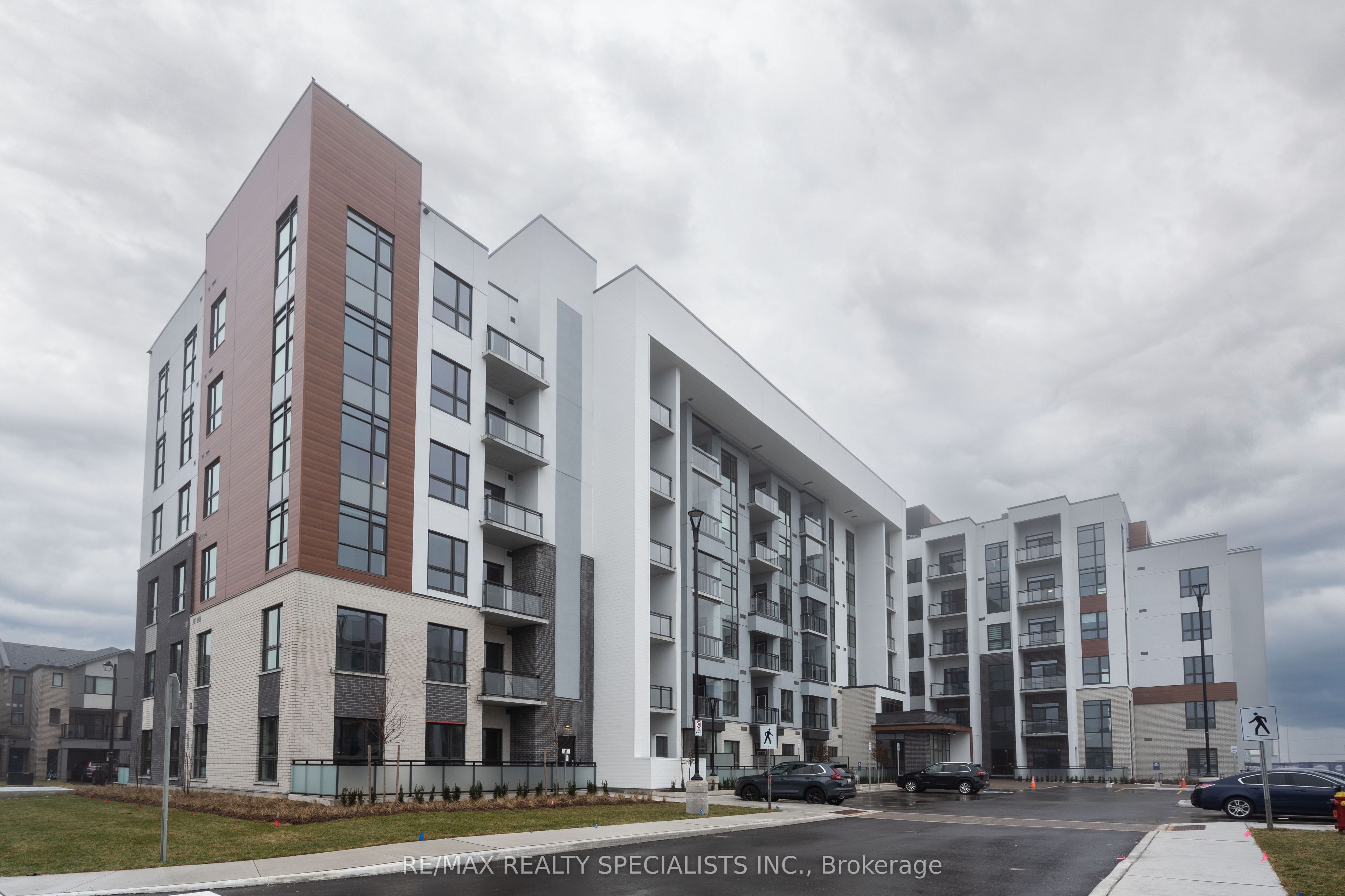 470 Gordon Krantz Avenue 415, Milton, ON L9T 2X5