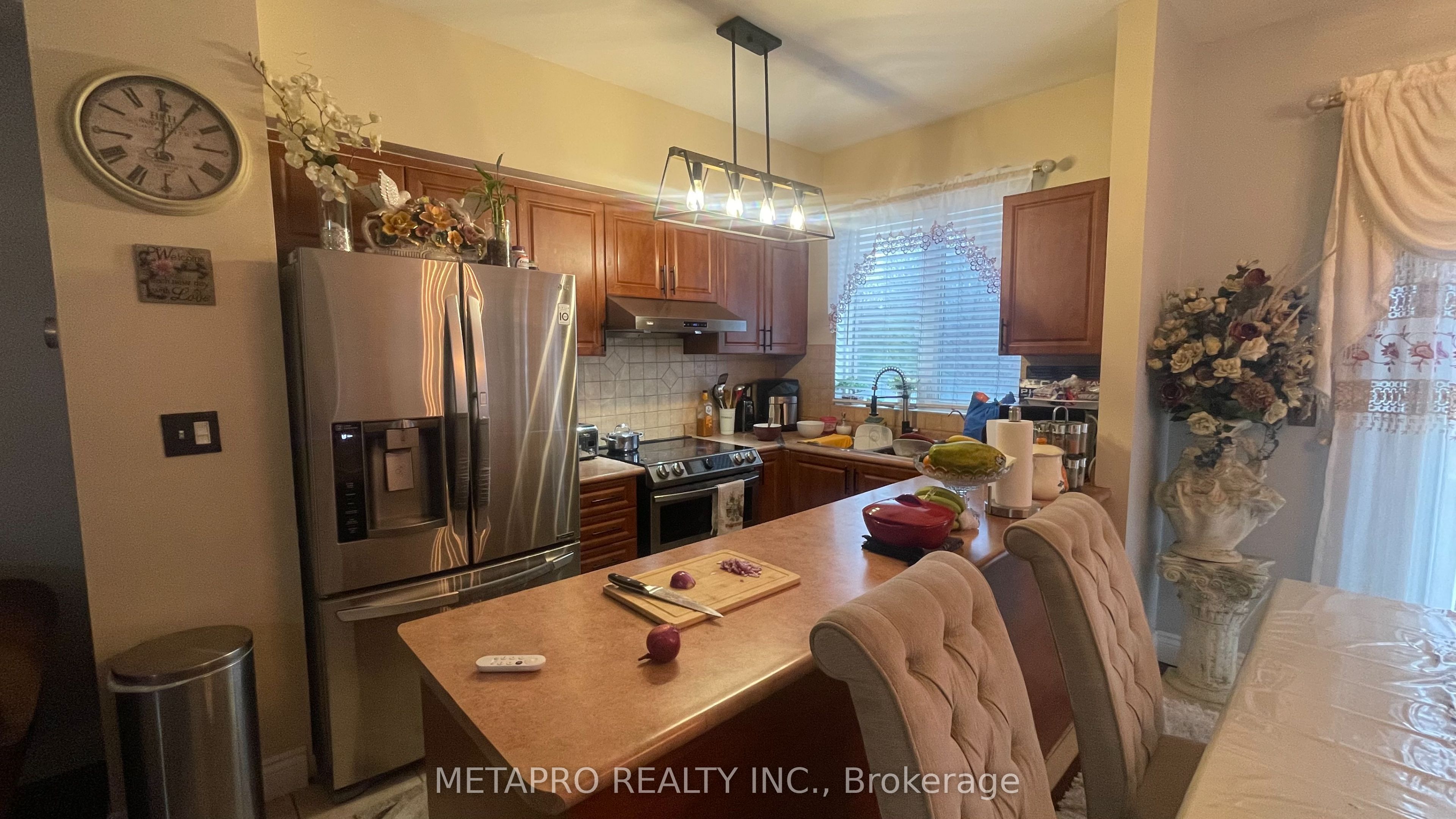 3061 Finch Avenue W 4th Room in Unit 53, Toronto, ON M9M 0A7 photo 4