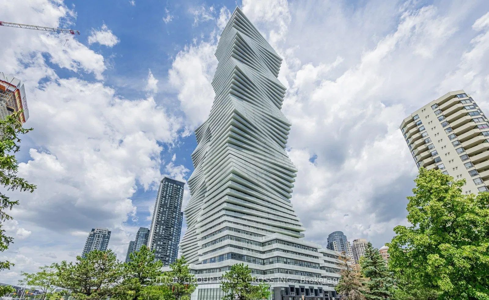 3883 Quartz Road 2504, Mississauga, ON L5B 0M4