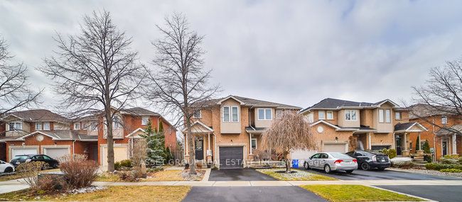2378 Dalebrook Drive, Oakville, ON L6H 6K4