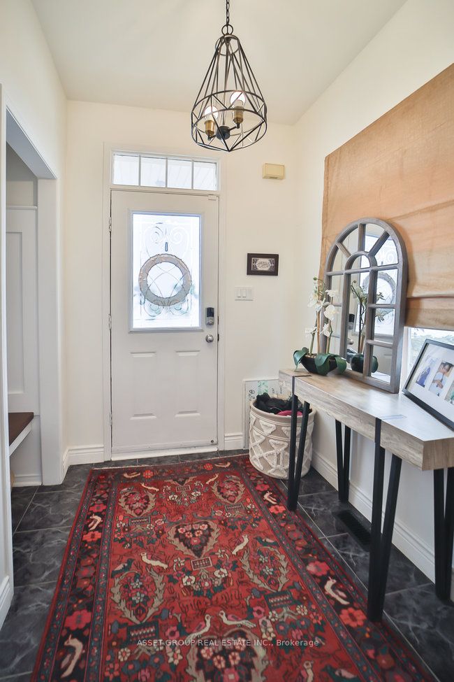 2378 Dalebrook Drive, Oakville, ON L6H 6K4 photo 3