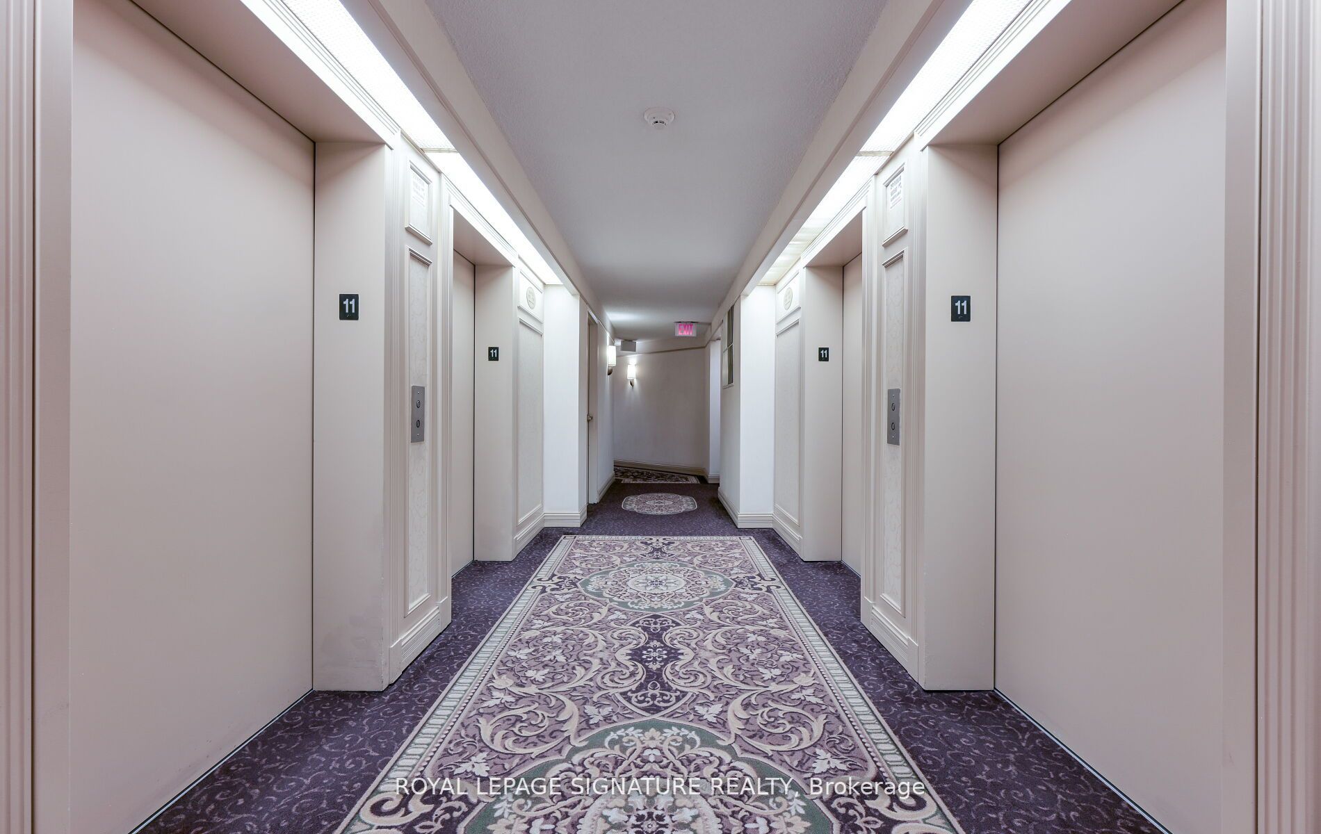 25 Kingsbridge Garden Circle 1126, Mississauga, ON L5R 4B1 photo 5