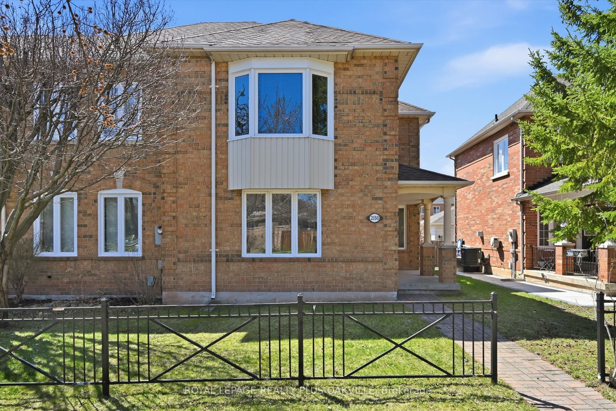 2150 Fourth Line 2150, Oakville, ON L6M 3T2 photo 2