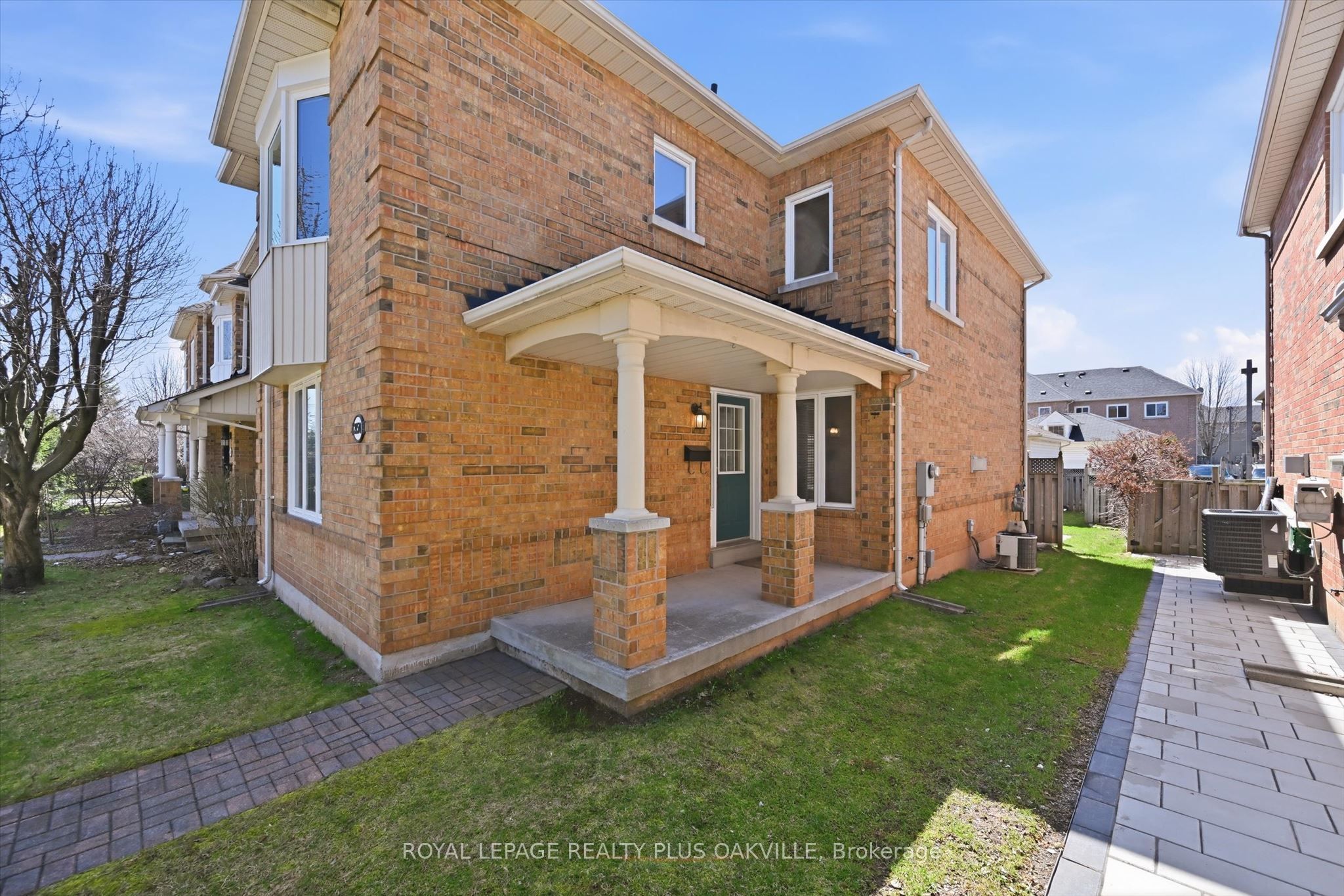 2150 Fourth Line 2150, Oakville, ON L6M 3T2 photo 3