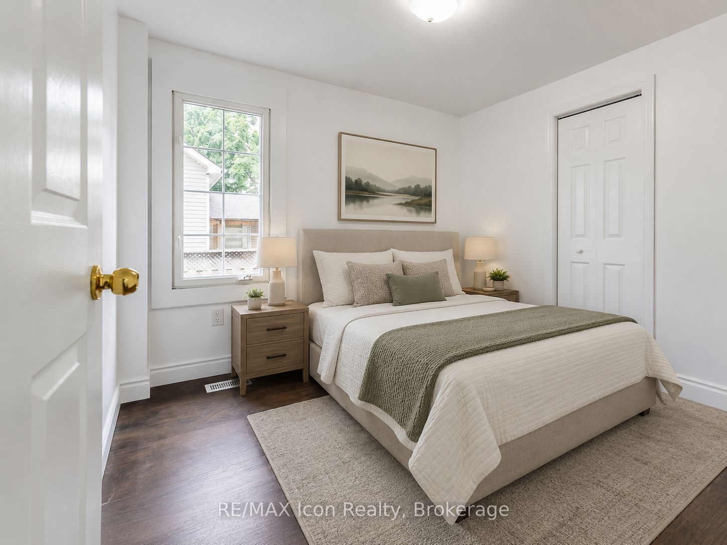 1270 Spring Gardens Road, Burlington, ON L7T 1J8 photo 3