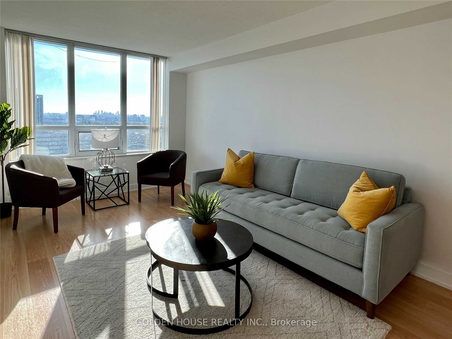 35 Viking Lane 1838, Toronto, ON M9B 0A2