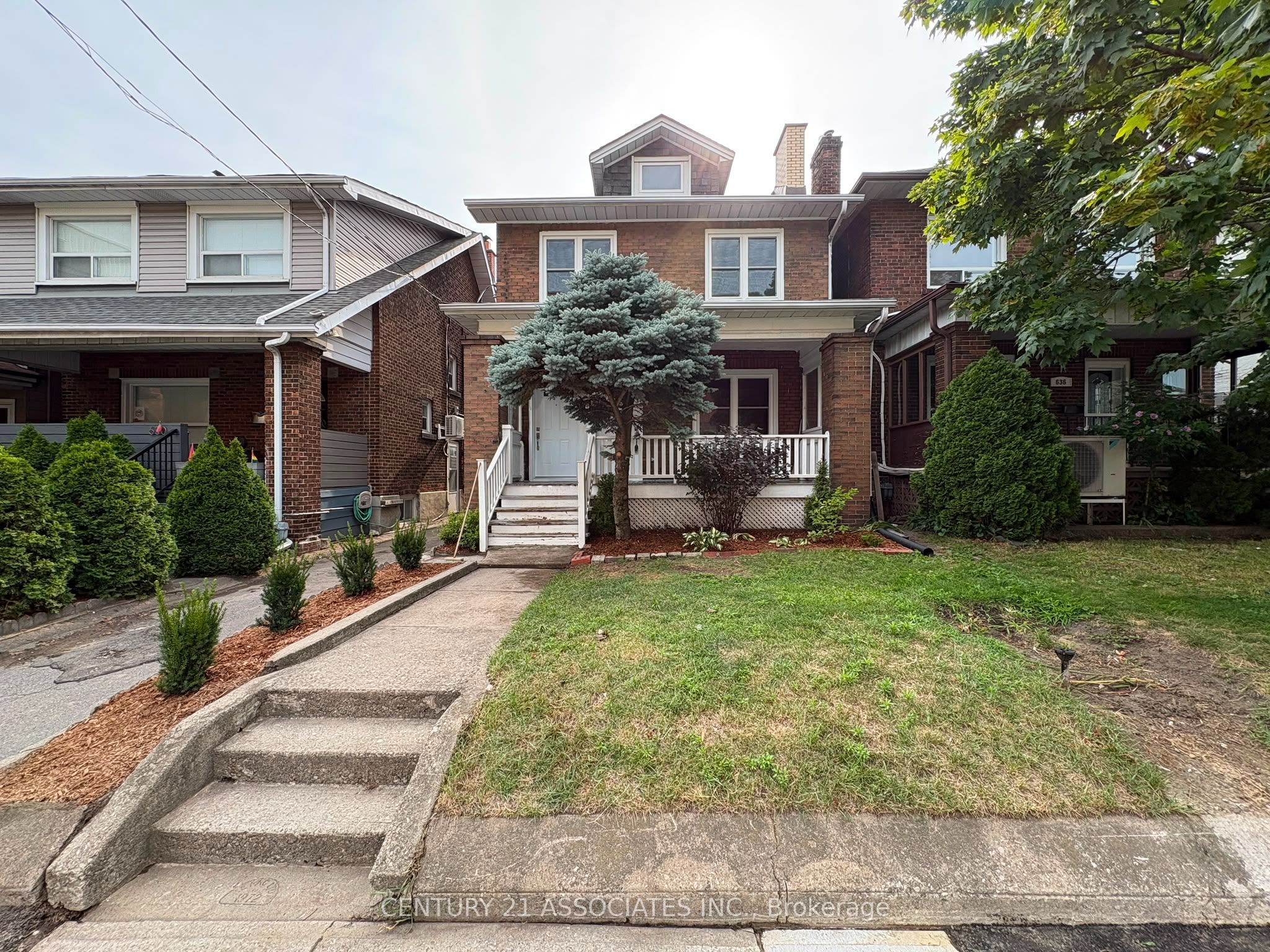 634 runnymede Road Unit B, Toronto, ON M6S 3A2